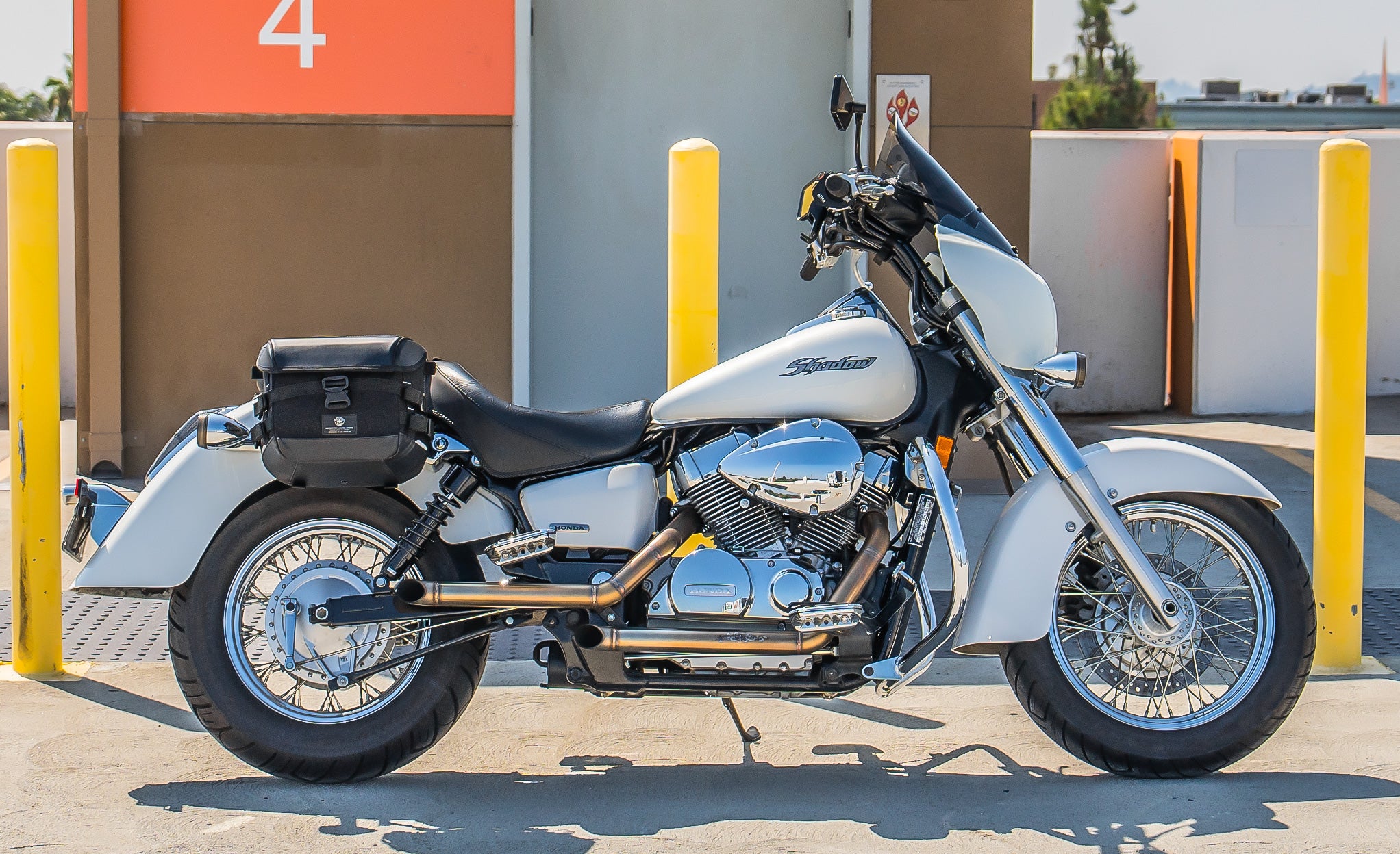 10L - Incognito Quick Mount Small Honda Shadow 750 Aero Solo Saddlebag (Right Only) @expand