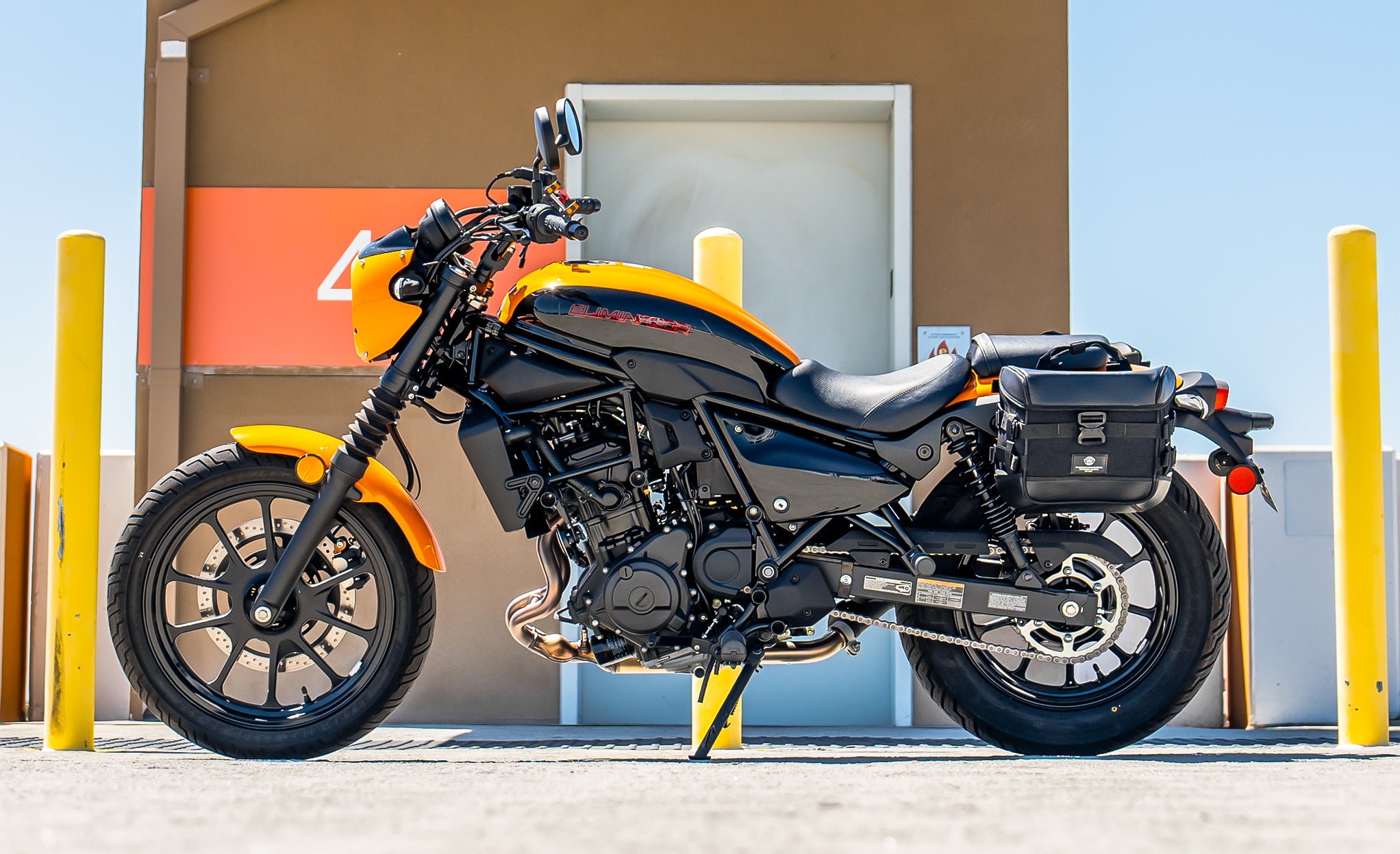 10L - Incognito Quick Mount Small Kawasaki Eliminator 450 Solo Saddlebag (Left Only) @expand