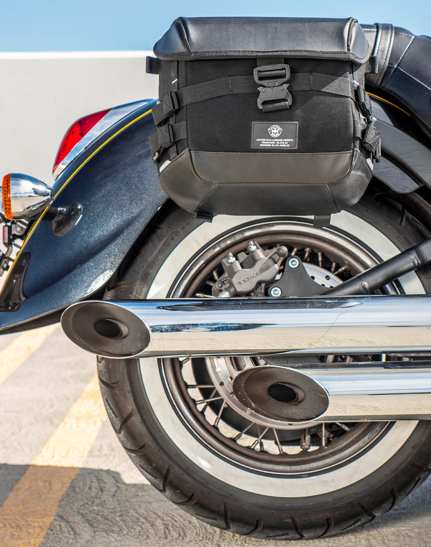 10L - Incognito Quick-Mount Small Kawasaki Vulcan 900 Classic VN900 Solo Saddlebag (Right Only) v2