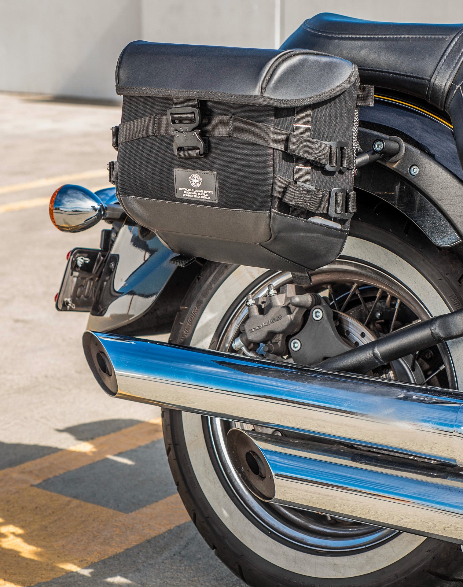 10L - Incognito Quick-Mount Small Kawasaki Vulcan 900 Classic VN900 Solo Saddlebag (Right Only) v3