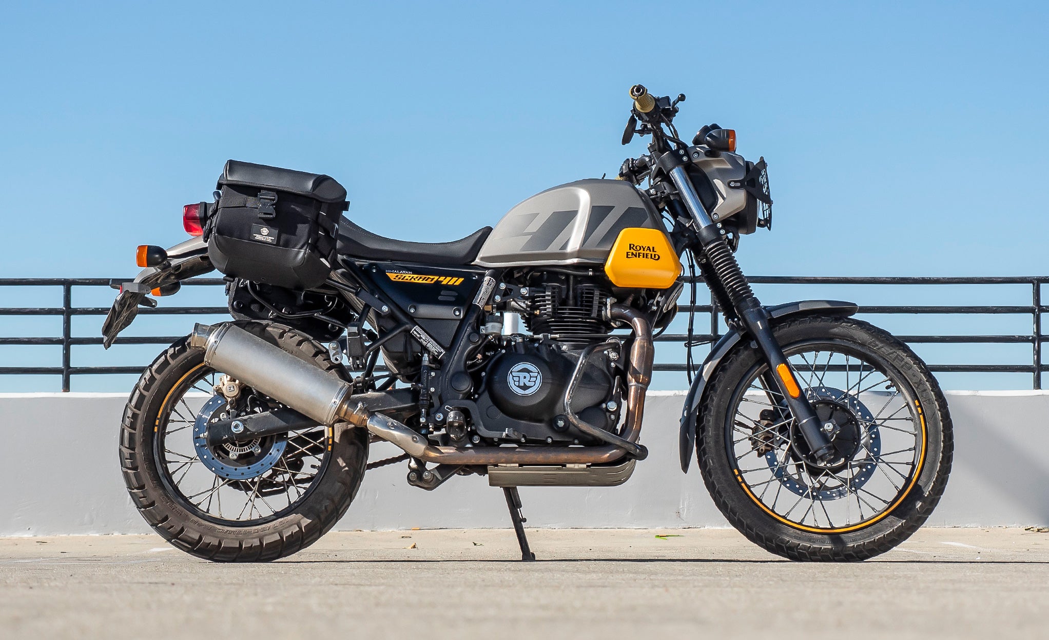 10L - Incognito Quick Mount Small Royal Enfield Scram 411 Solo Saddlebag (Right Only) @expand