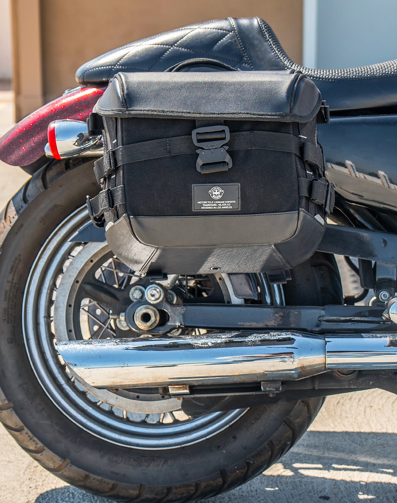 10L - Incognito Quick Mount Small Solo Motorcycle Saddlebag (Right Only) for Harley Sportster Seventy Two XL1200V v2