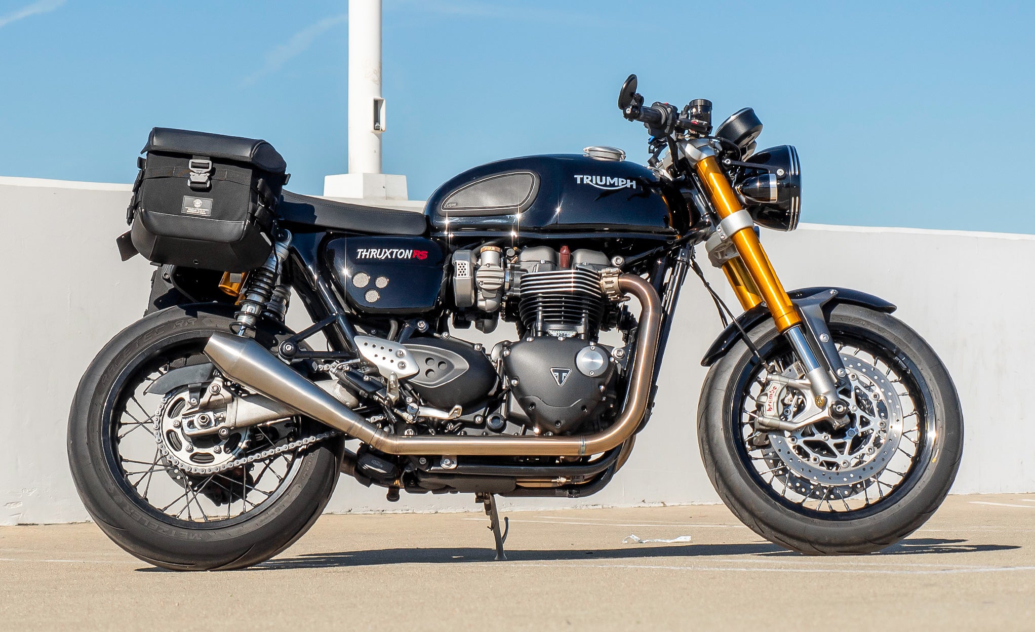 10L - Incognito Quick Mount Small Triumph Thruxton RS 2019+ Solo Saddlebag (Right Only) @expand
