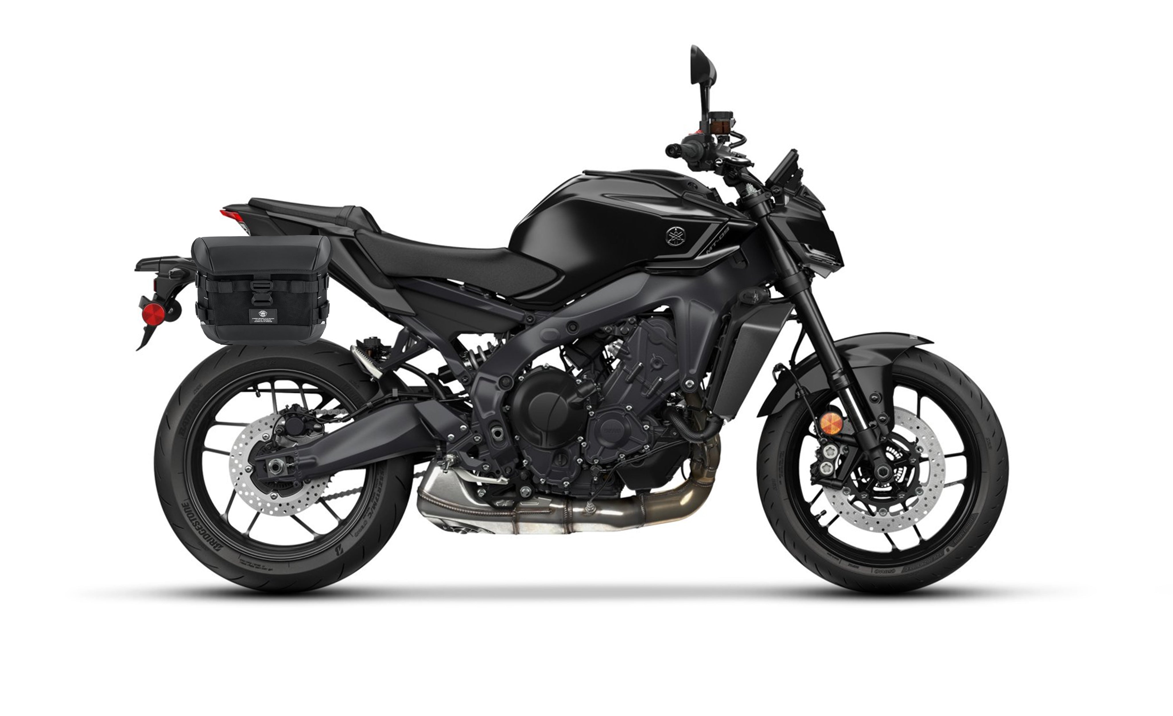 10L - Incognito Quick-Mount Small Yamaha MT-09 Solo Saddlebag (Right Only) Bag on Bike @expand