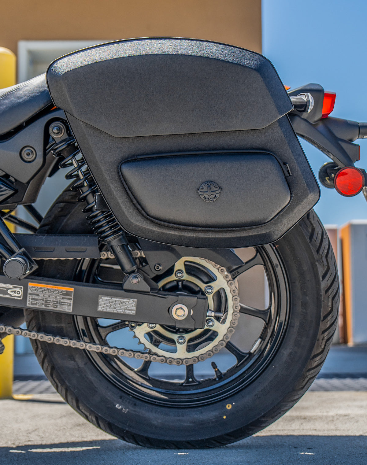 12L - Stormclad Quick Mount Medium Kawasaki Eliminator 450 Hard Solo Saddlebag (Left Only)