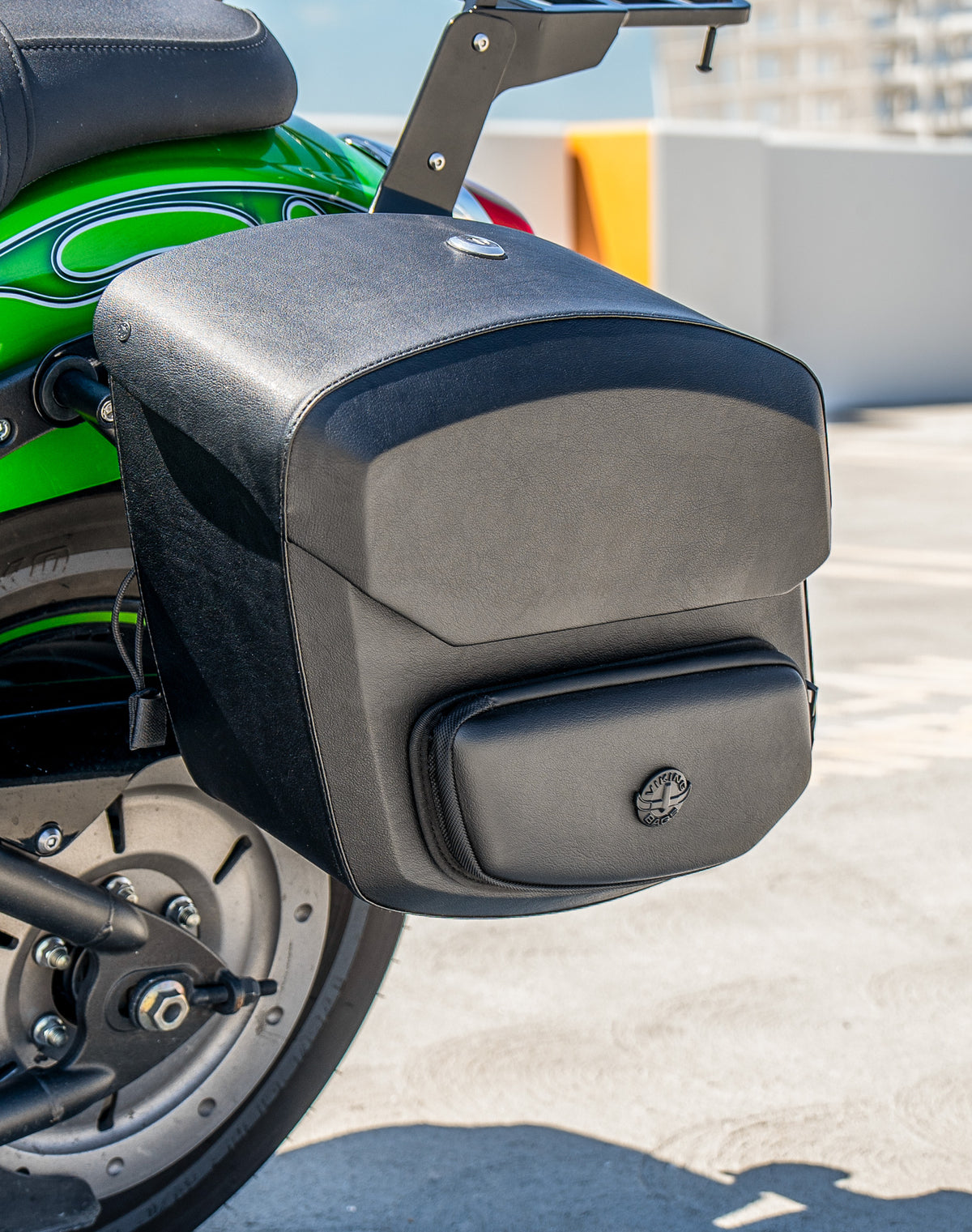 12L - Stormclad Quick Mount Medium Kawasaki Vulcan 900 Custom Hard Solo Saddlebag (Left Only)