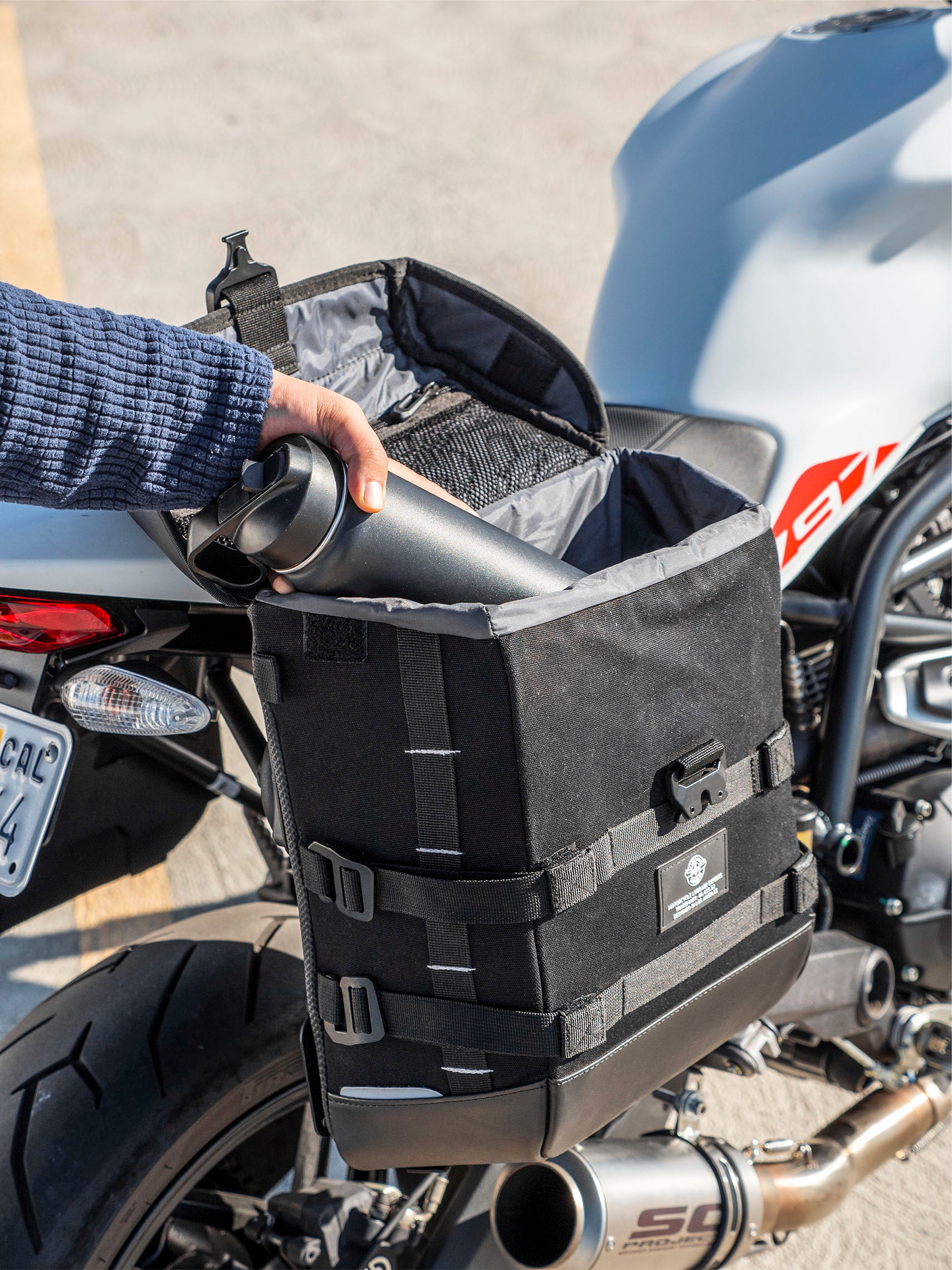 15L - Incognito Quick Mount Medium Ducati Monster 797 Solo Saddlebag (Right Only) v2