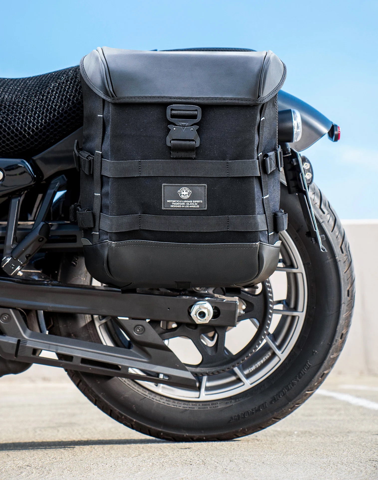 15L - Incognito Quick Mount Medium Harley Sportster Nightster RH975/S Solo Saddlebag (Left Only) v2