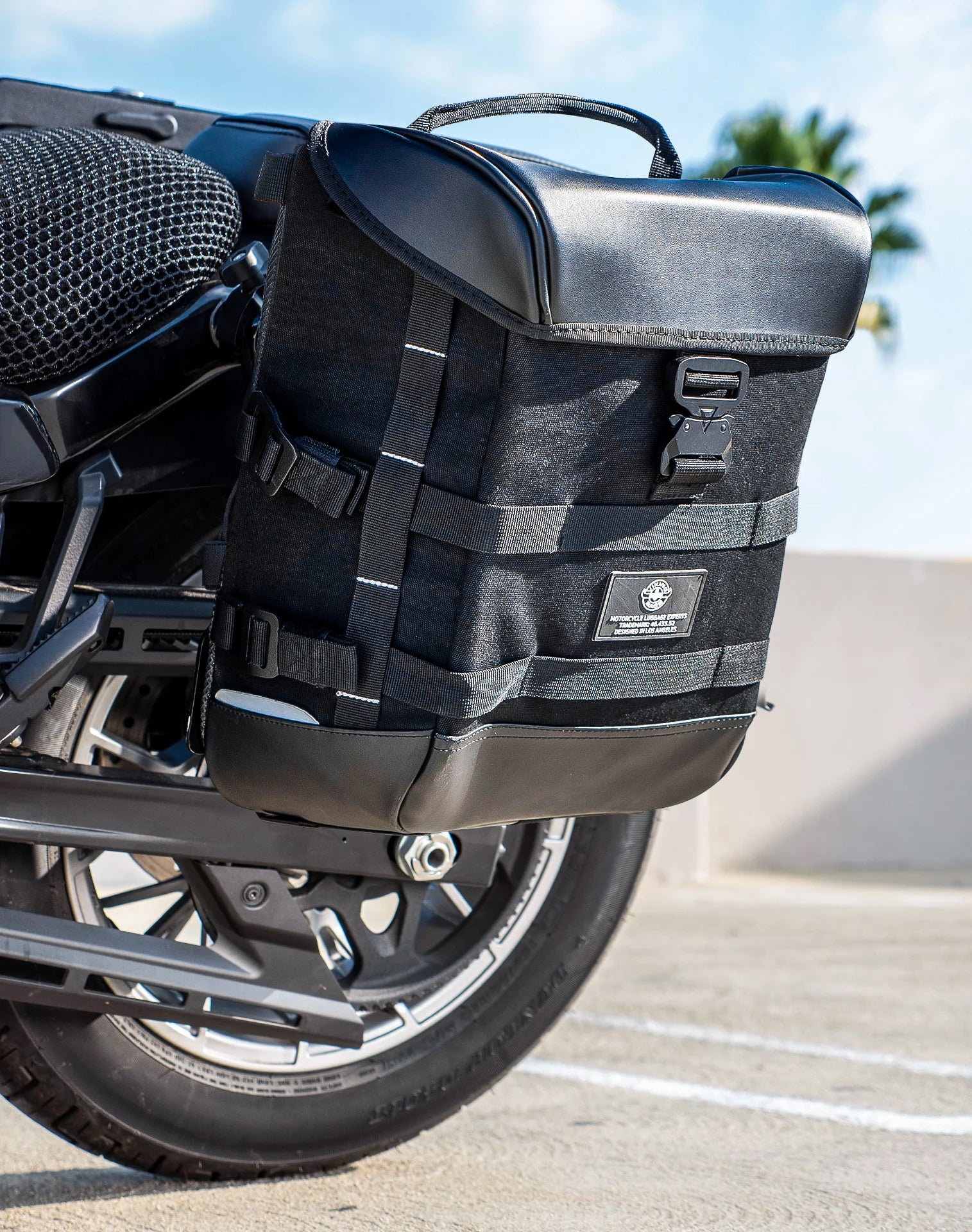 15L - Incognito Quick Mount Medium Harley Sportster Nightster RH975/S Solo Saddlebag (Left Only) v3