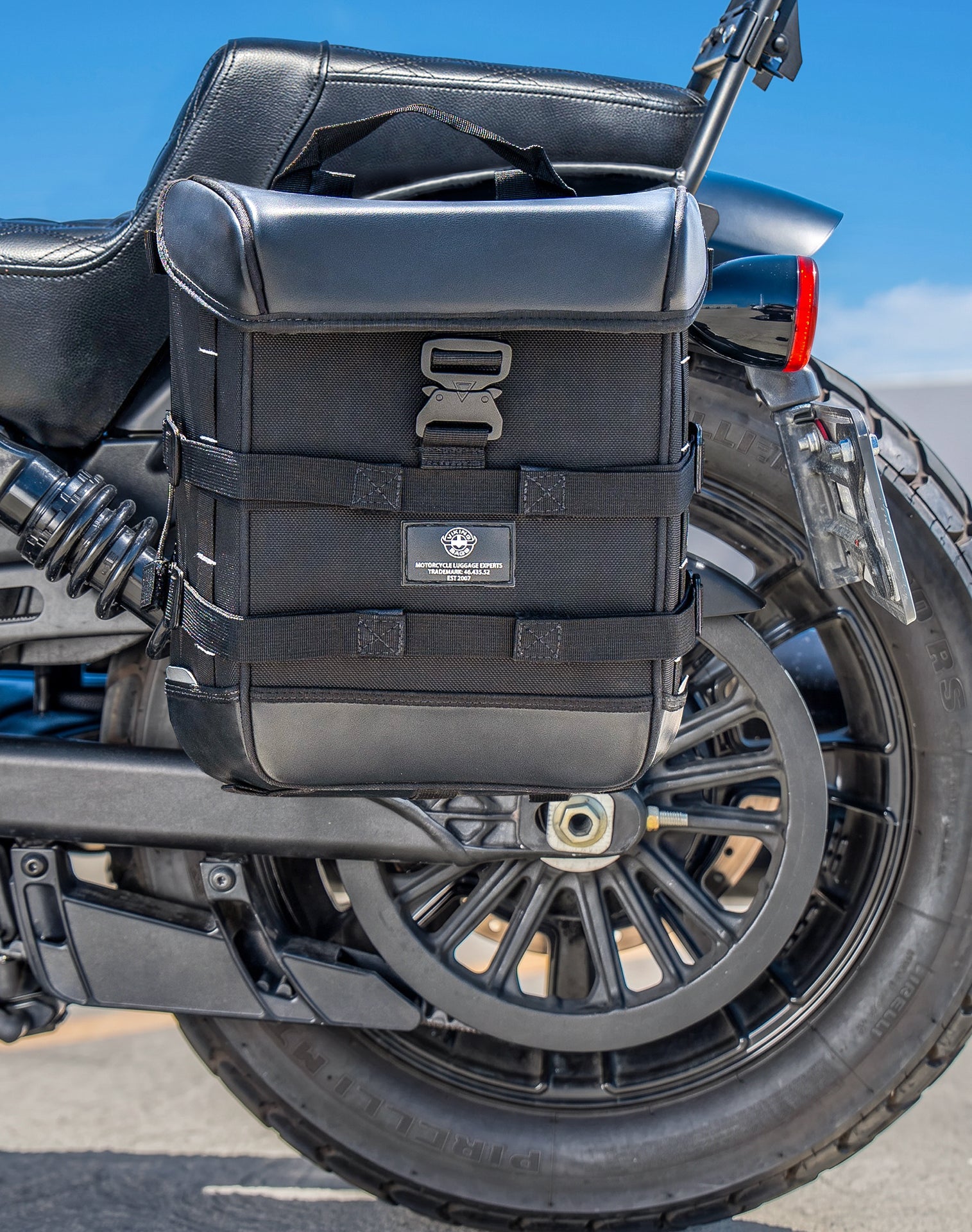 15L - Incognito Quick Mount Medium Indian Scout Bobber Solo Saddlebag (Left Only)