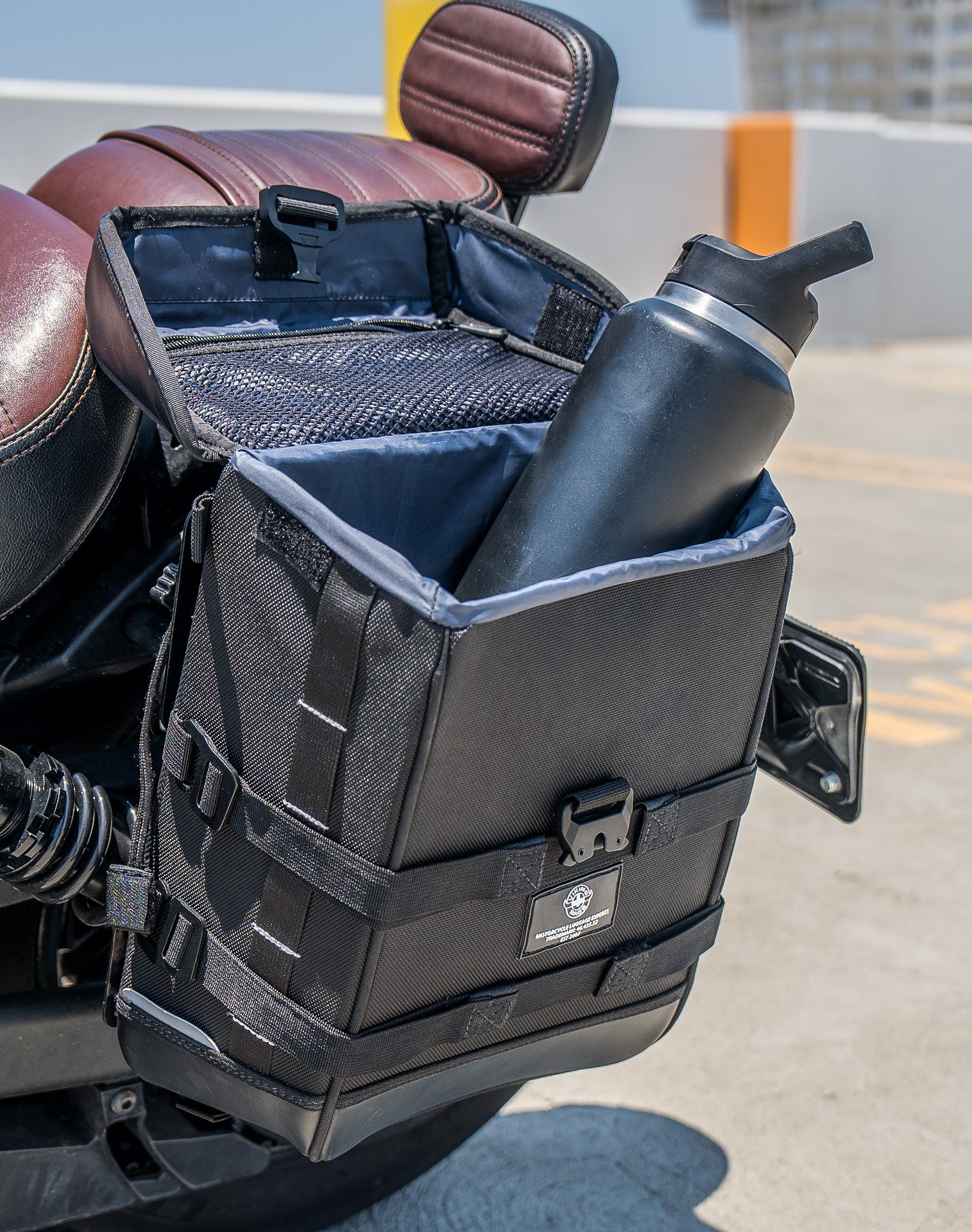 15L - Incognito Quick Mount Medium Indian Scout Rogue Sixty Solo Saddlebag (Left Only) v4