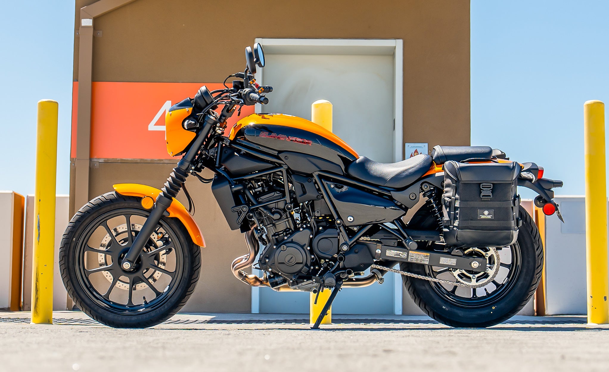 15L - Incognito Quick Mount Medium Kawasaki Eliminator 450 Solo Saddlebag (Left Only) @expand