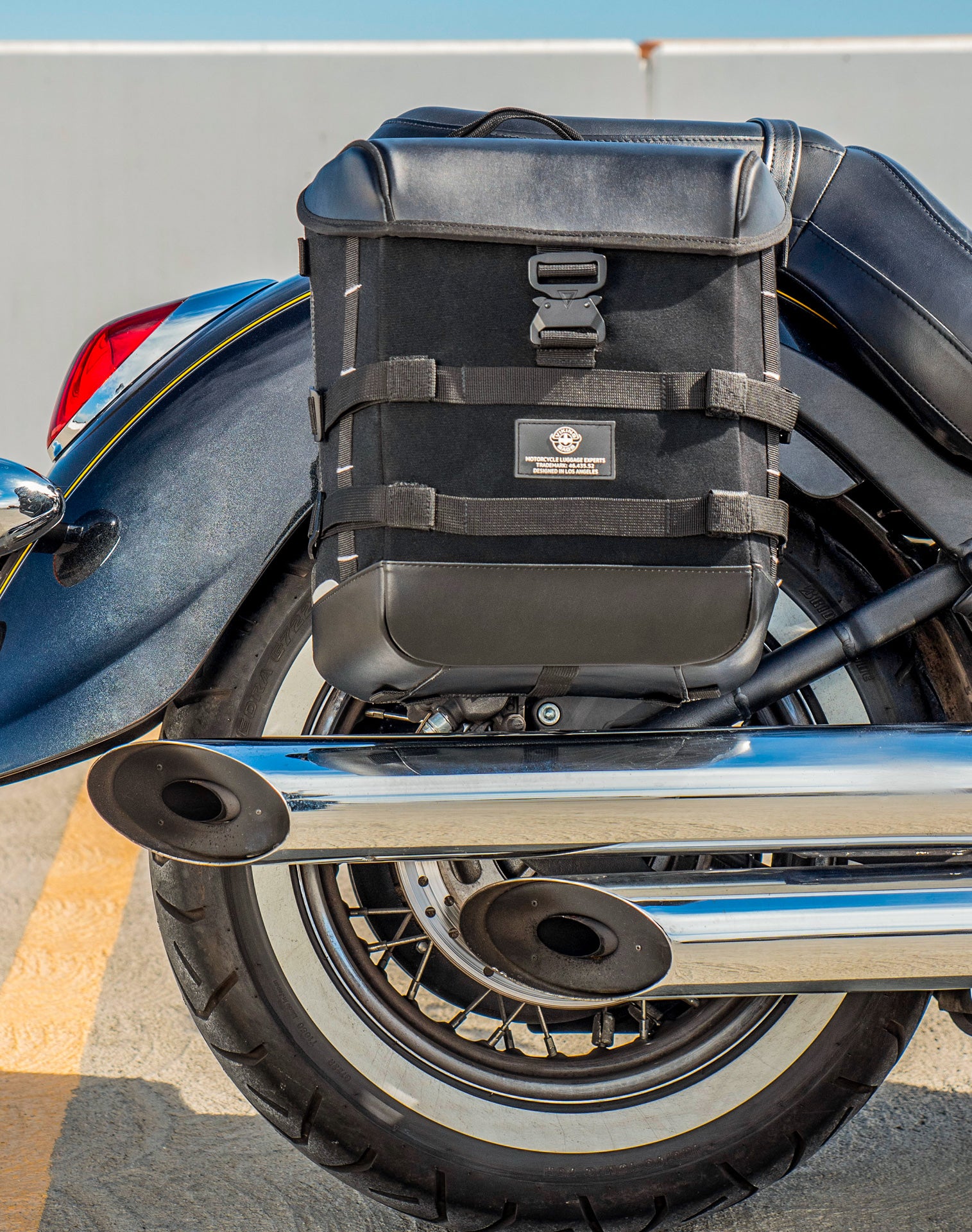 15L - Incognito Quick-Mount Medium Kawasaki Vulcan 900 Classic VN900 Solo Saddlebag (Right Only) v2