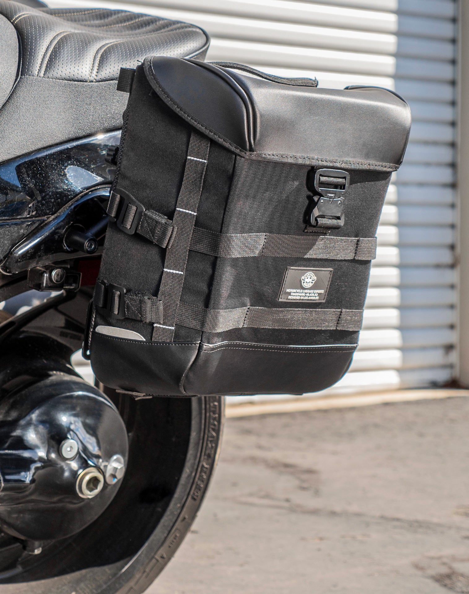 15L - Incognito Quick-Mount Medium Suzuki Boulevard M109 VZR1800 Solo Saddlebag (Left Only) v2