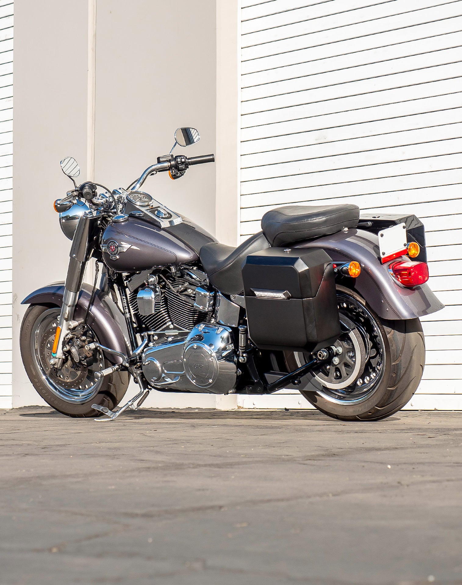 15L - Outlaw Quick Mount Matte Hard Solo Saddlebag (Left Only) for Harley Softail Fat Boy FLSTF/I v1