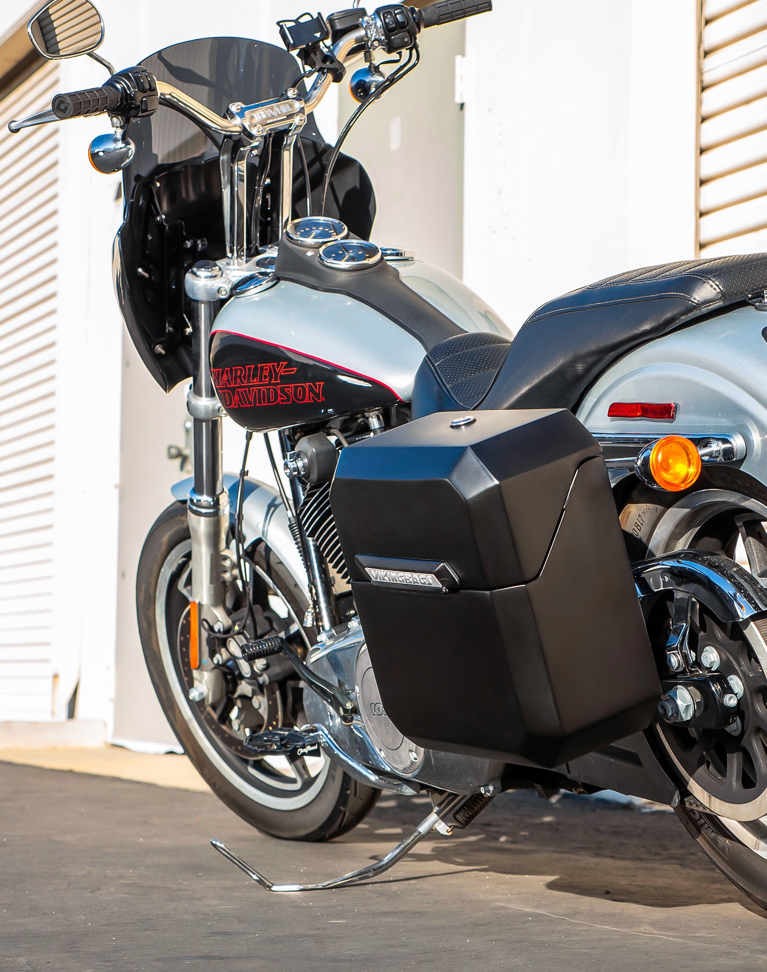 15L - Outlaw Quick Mount Harley Dyna Low Rider FXDL Matte Hard Solo Saddlebag (Left Only) v2