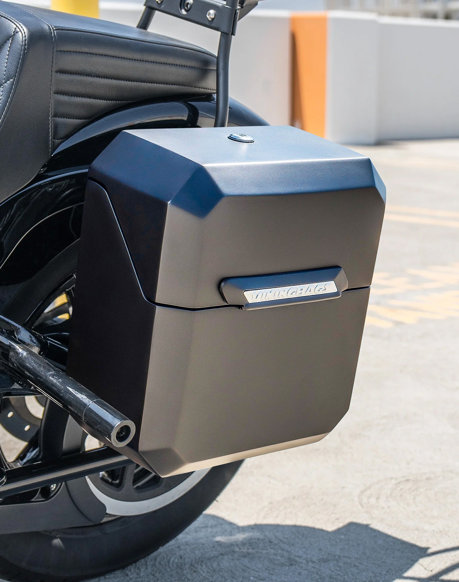 15L - Outlaw Quick Mount Medium Harley Softail Street Bob Matte Hard Solo Saddlebag (Left Only) v3