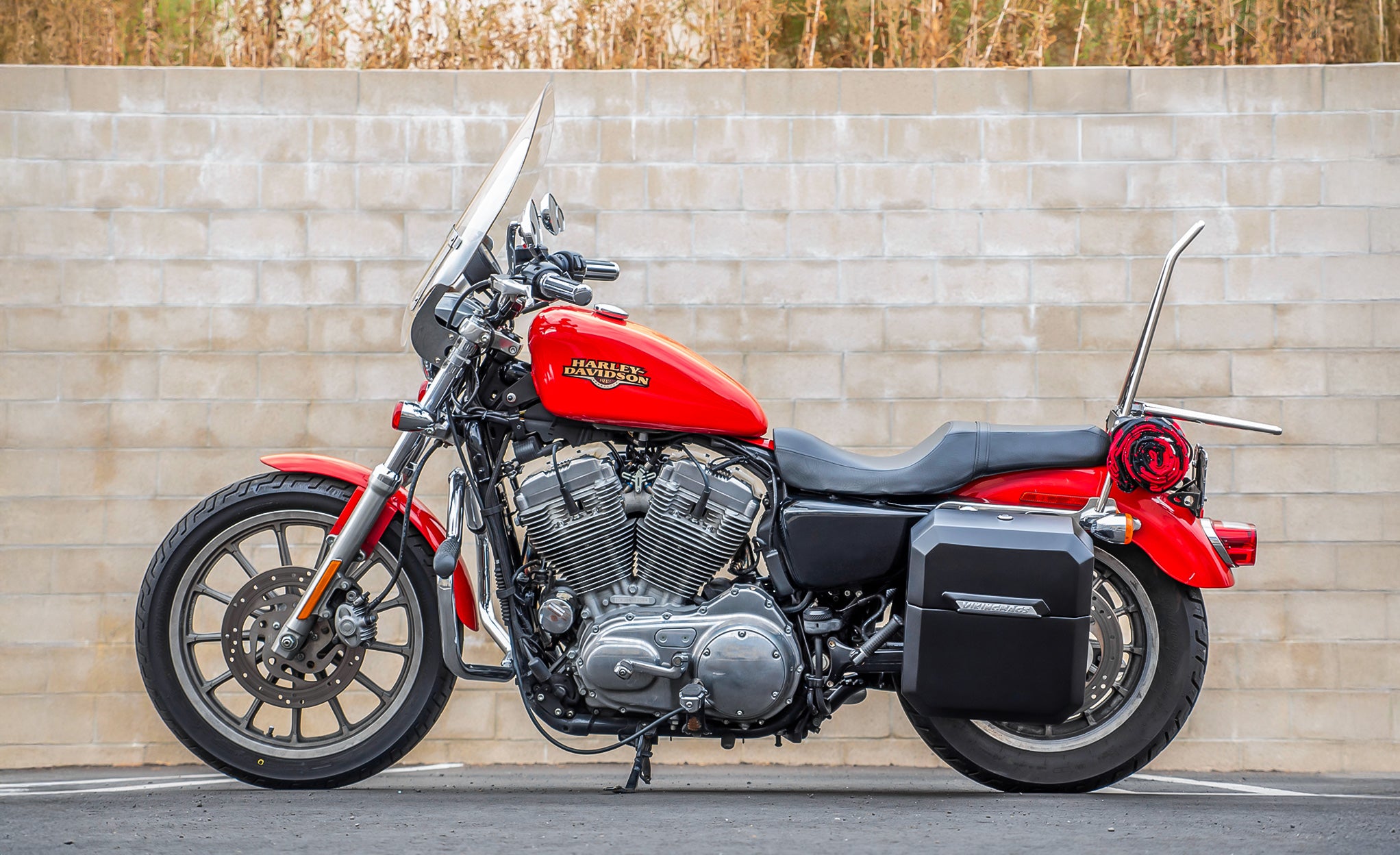 15L - Outlaw Quick Mount Harley Sportster 883 Low XL883L Matte Hard Solo Saddlebag (Left Only) @expand