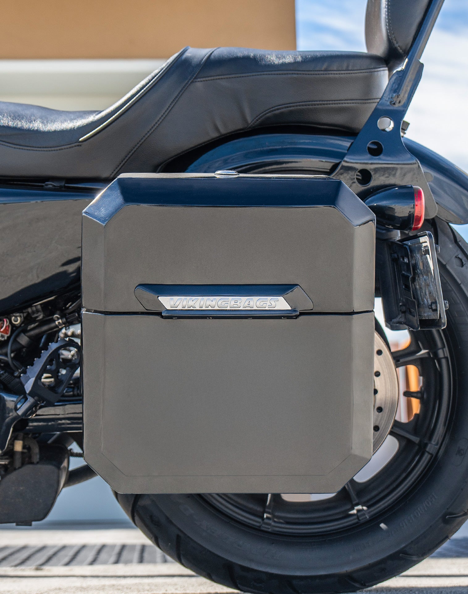 15L - Outlaw Quick Mount Medium Harley Sportster Iron 1200 Painted Hard Solo Saddlebag (Left Only) Lifestyle 2