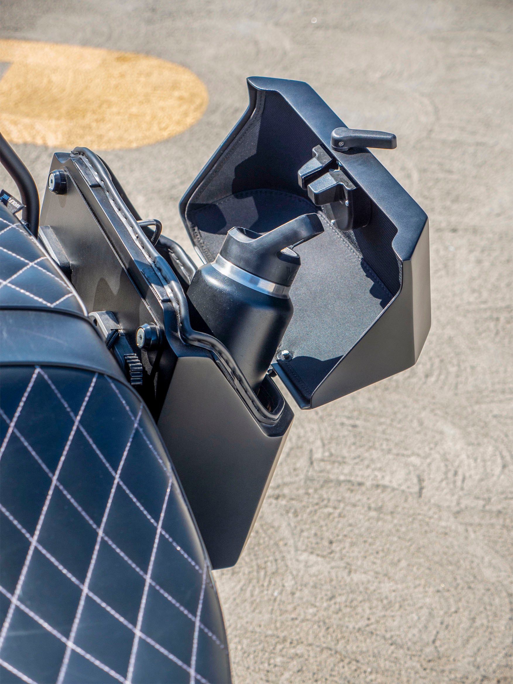 15L - Outlaw Quick Mount Honda Rebel 1100 Matte Hard Solo Saddlebag (Left Only) v4