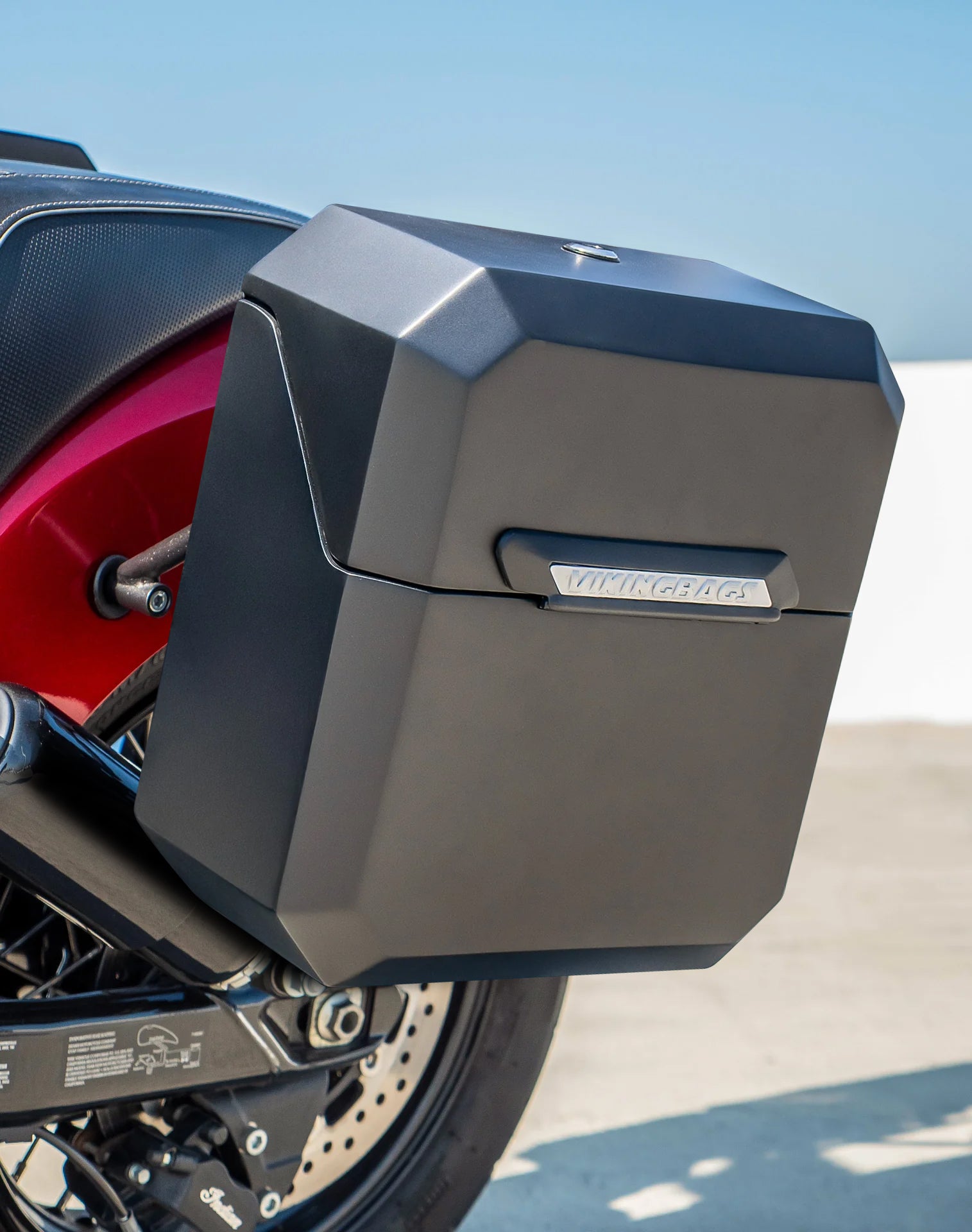 15L - Outlaw Quick Mount Medium Indian Sport Chief Matte Hard Solo Saddle Bag (Left Only) Life Style