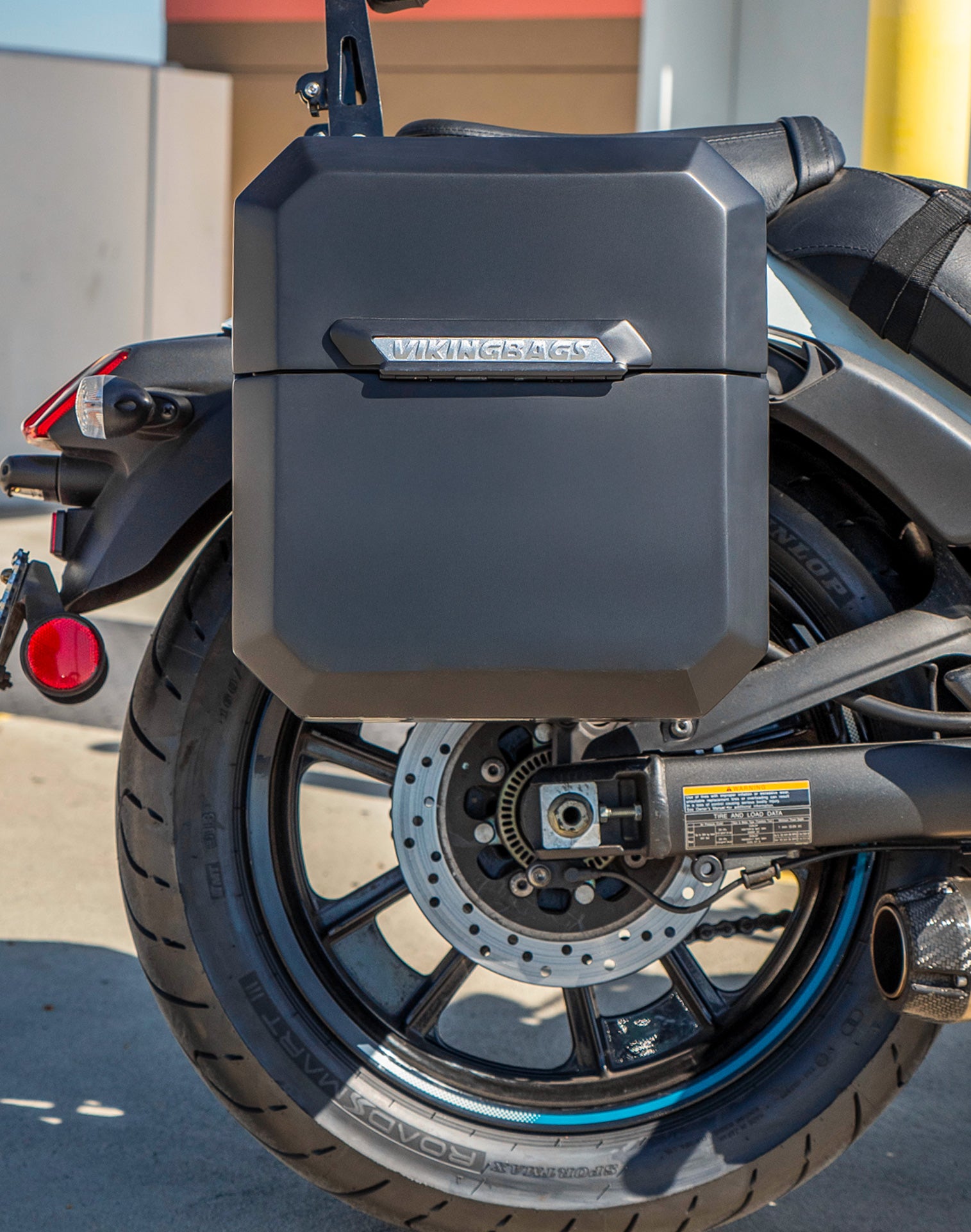15L - Outlaw Quick-Mount Kawasaki Vulcan S Matte Hard Solo Saddlebag (Right Only) v2