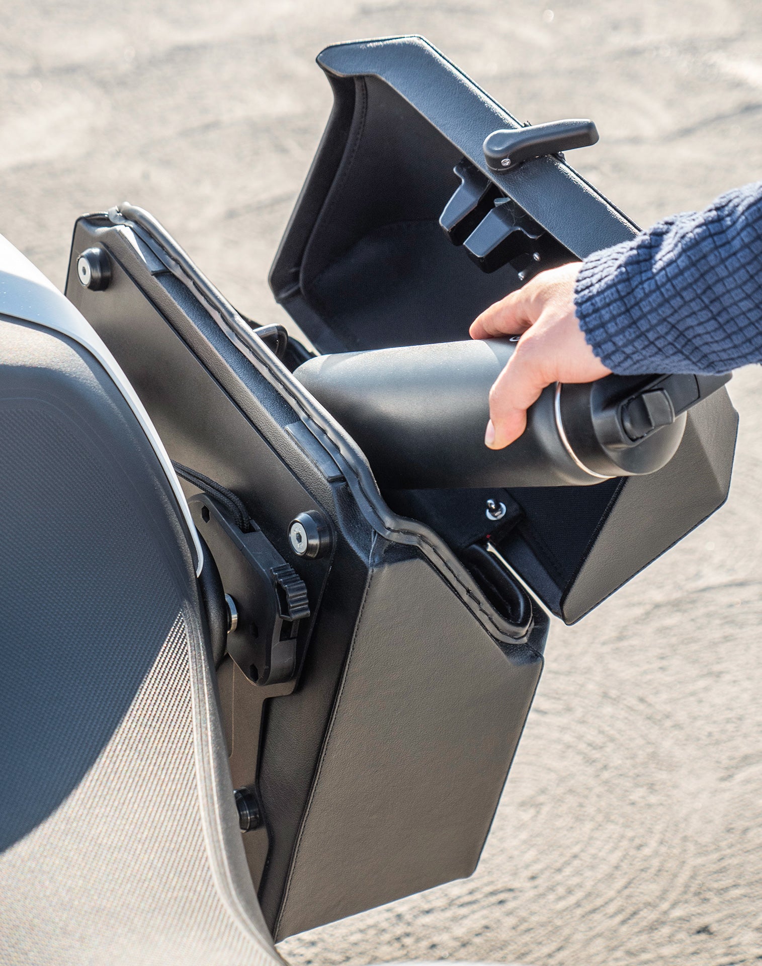 15L - Outlaw Quick Mount Medium Ducati Monster 797 Hard Solo Saddlebag (Left Only) v4