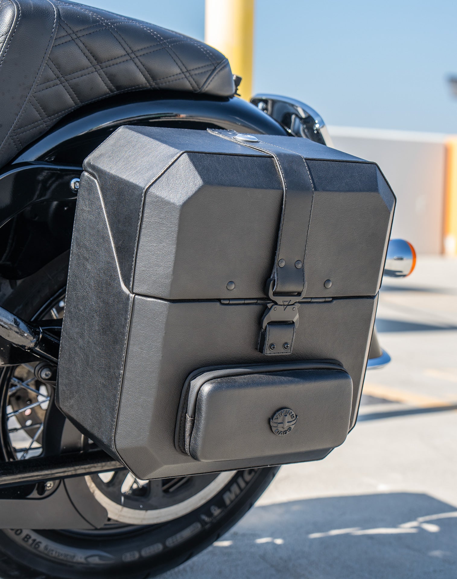 15L - Outlaw Quick Mount Medium Harley Softail Heritage FLHC/S Hard Solo Saddlebag (Left Only) Lifestyle