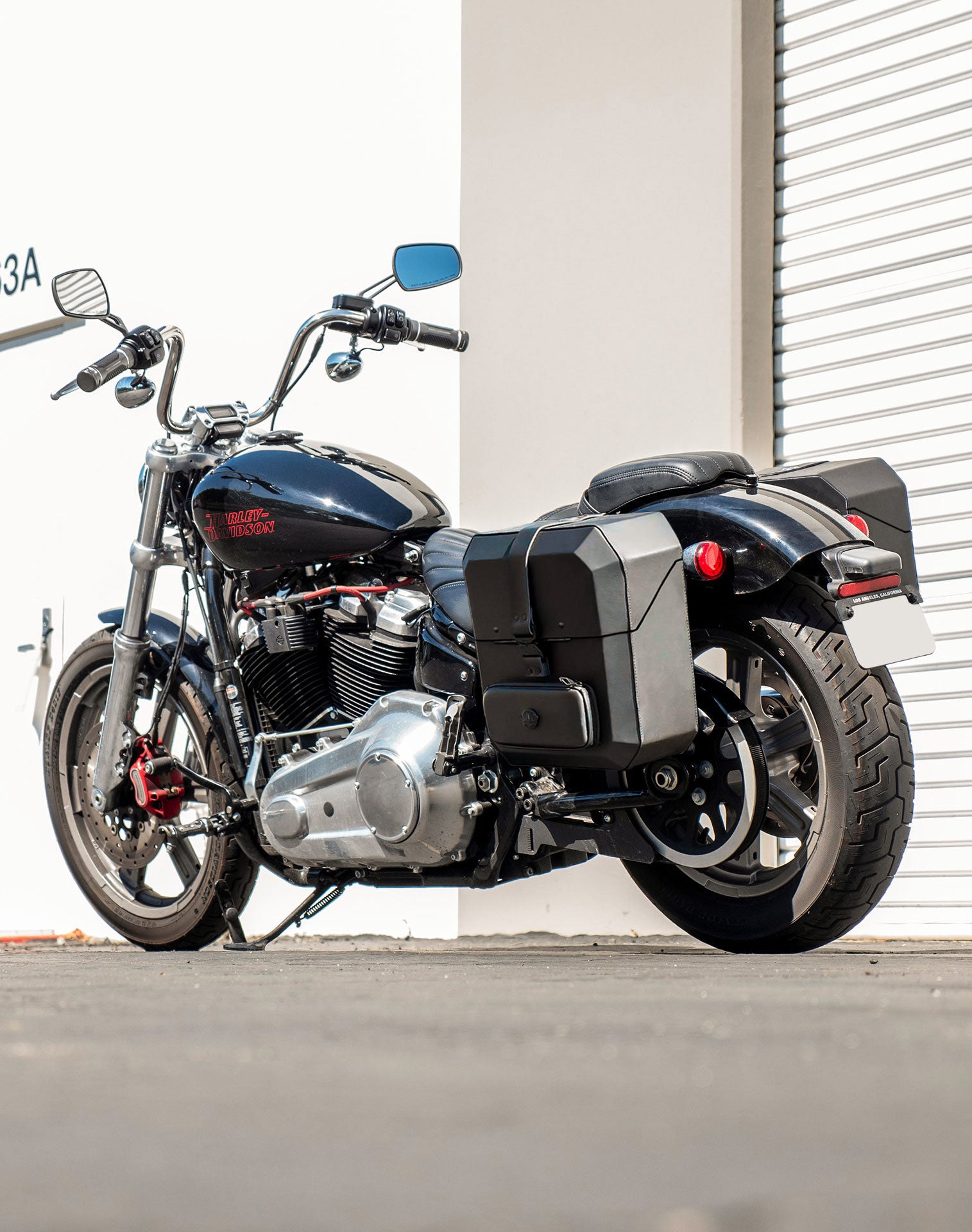 15L - Outlaw Quick Mount Medium Harley Softail Standard FXST Hard Solo Saddlebag (Left Only) v1