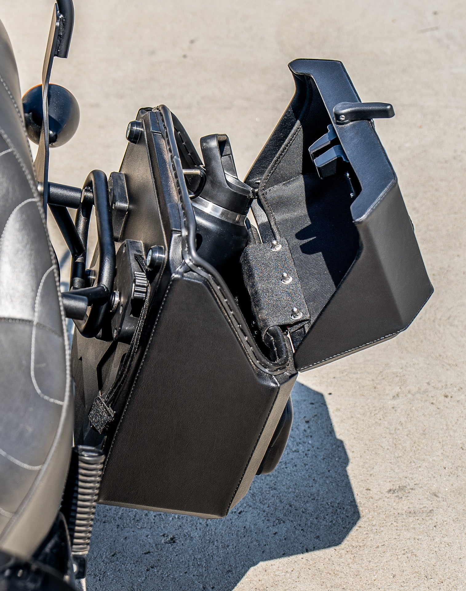 15L - Outlaw Quick Mount Medium Honda 750 Shadow Phantom Hard Solo Saddlebag (Left Only) v4