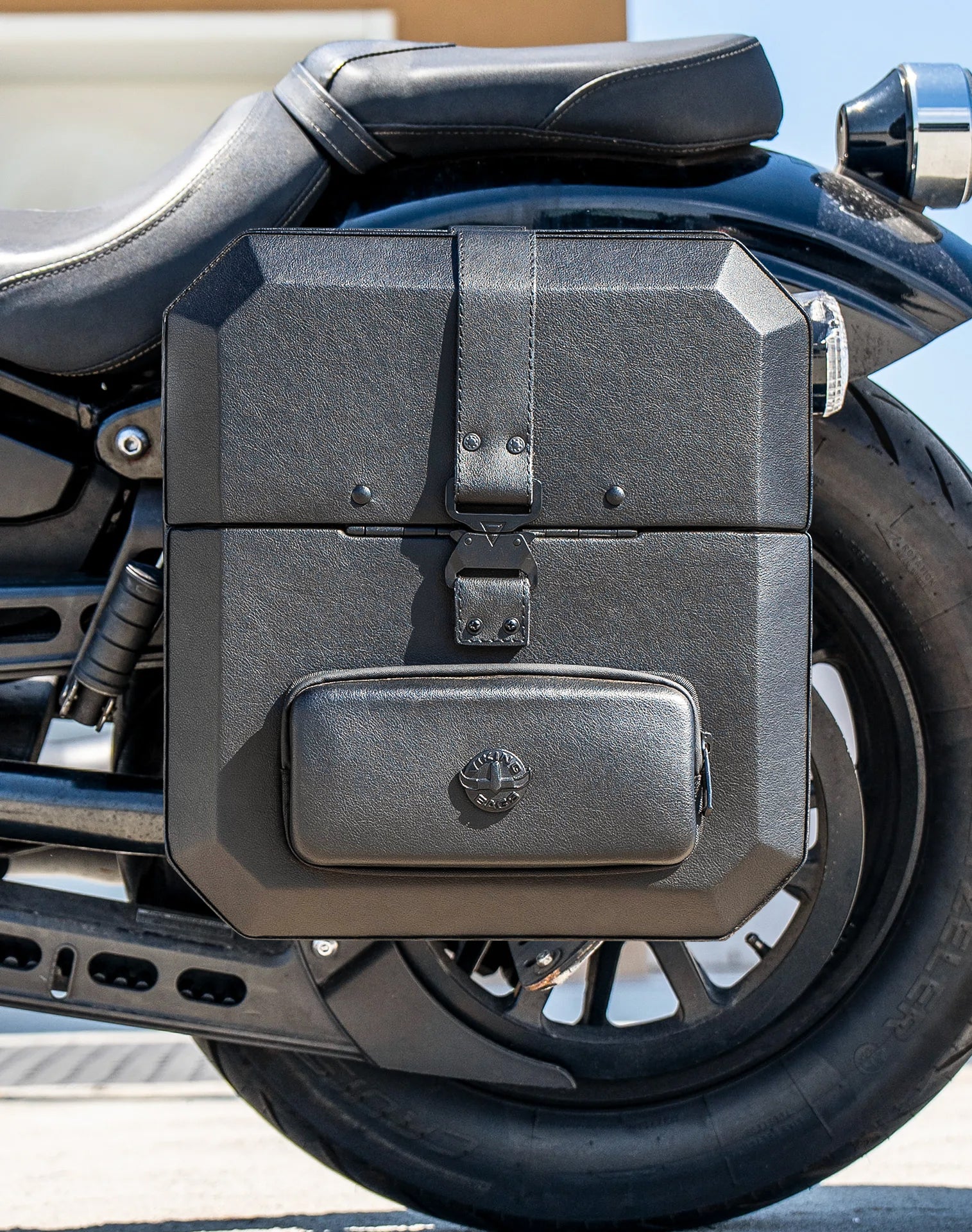 15L - Outlaw Quick Mount Medium Yamaha Bolt Specific Hard Solo Saddlebag (Left Only) v2