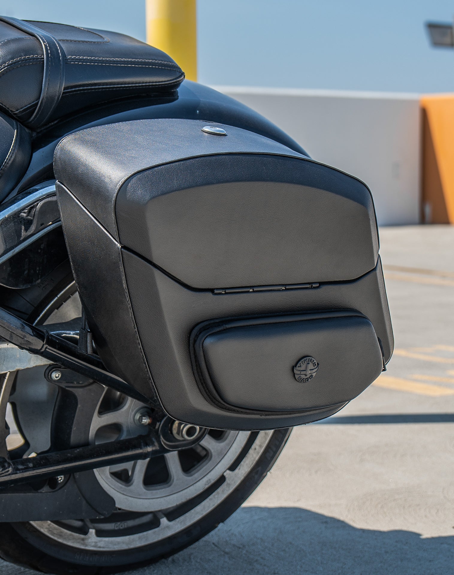 12L - Ironclad Quick Mount Medium Harley Softail Fat Boy FLFB/S Hard Solo Saddlebag (Left Only) Life style 3