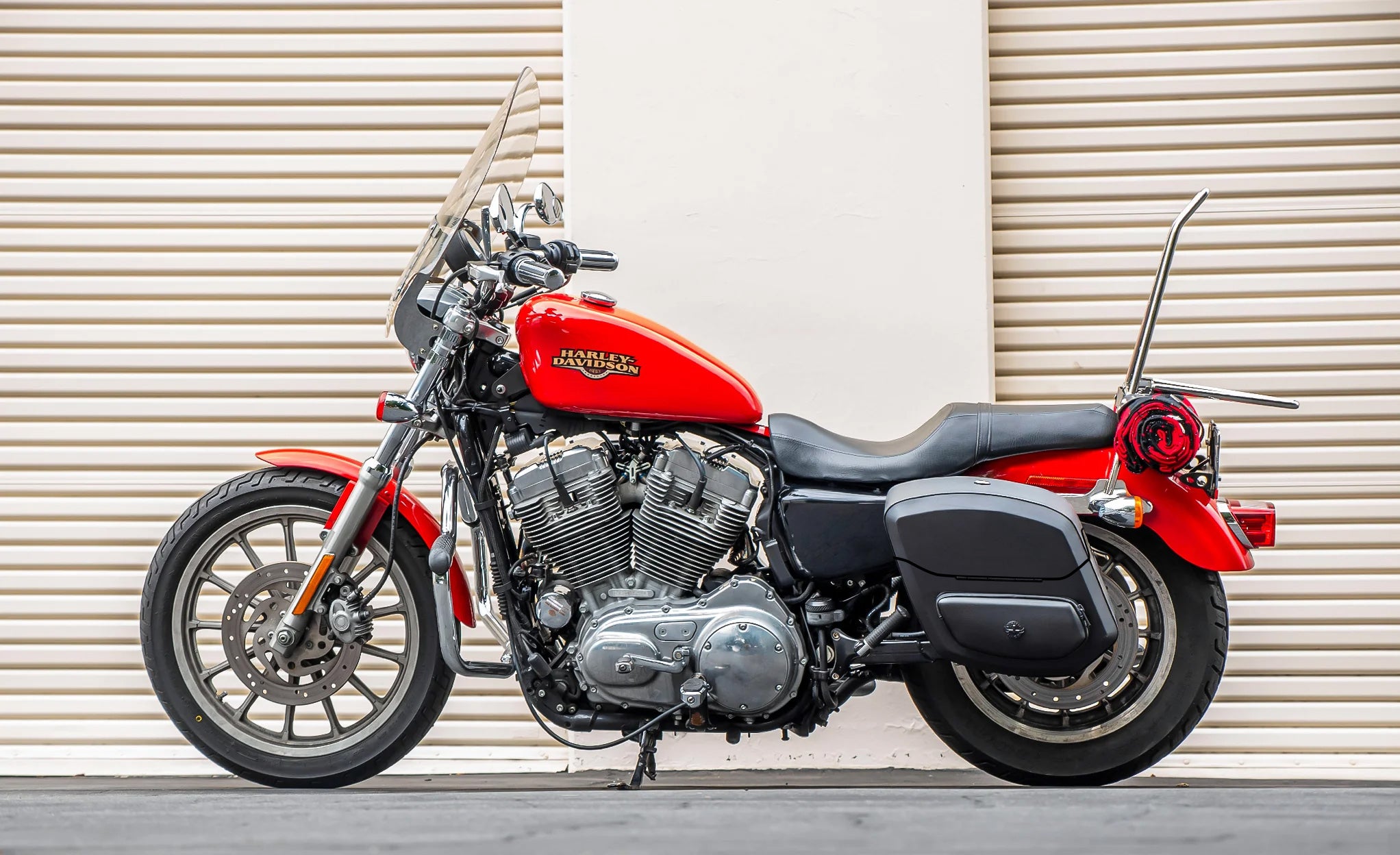 20L - Ironclad Quick Mount Medium Harley Sportster 883 Low XL883L Hard Solo Saddlebag (Left Only) @expand