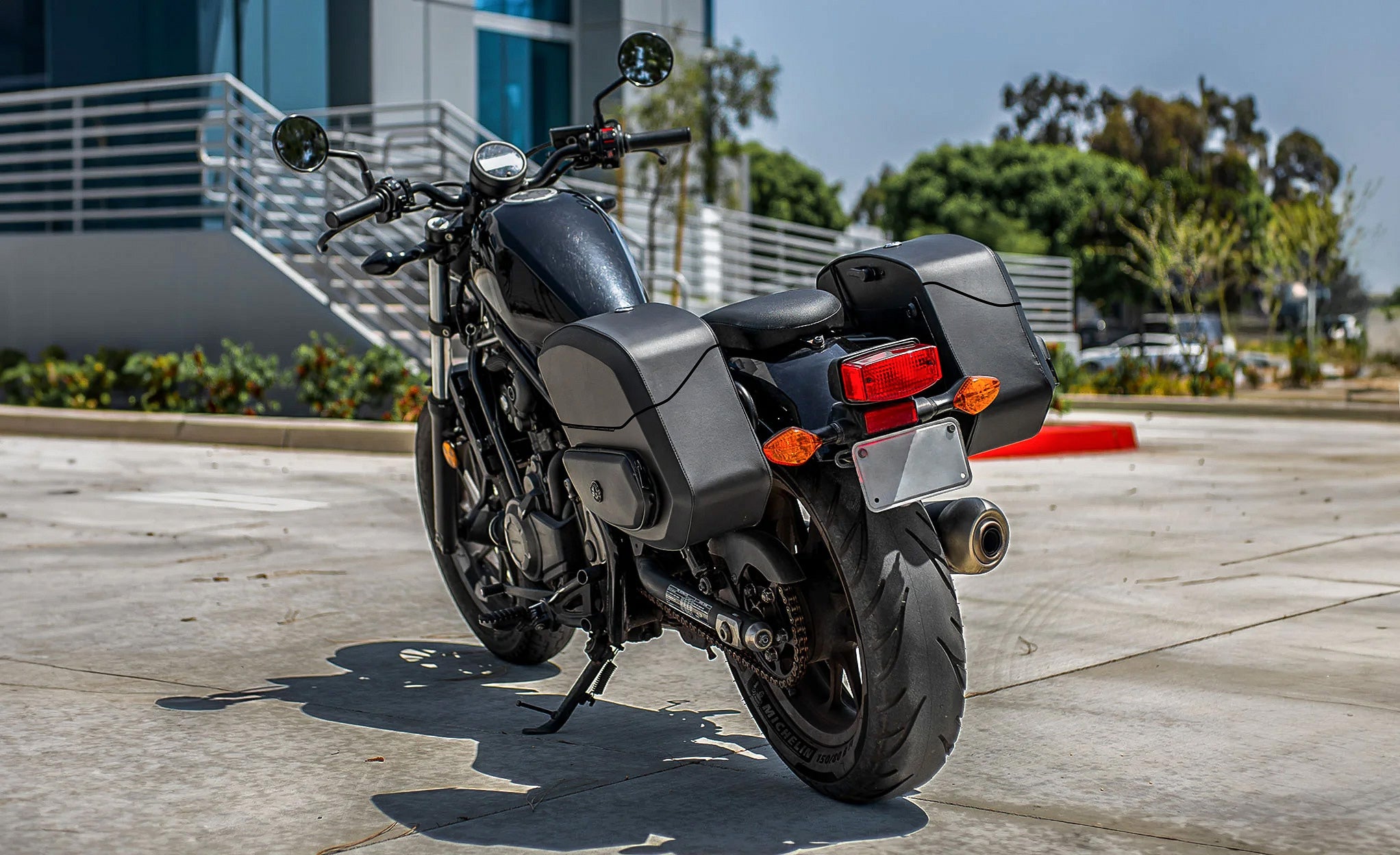 20L - Ironclad Quick Mount Medium Honda Rebel 300 Hard Solo Saddlebag (Left Only) @expand