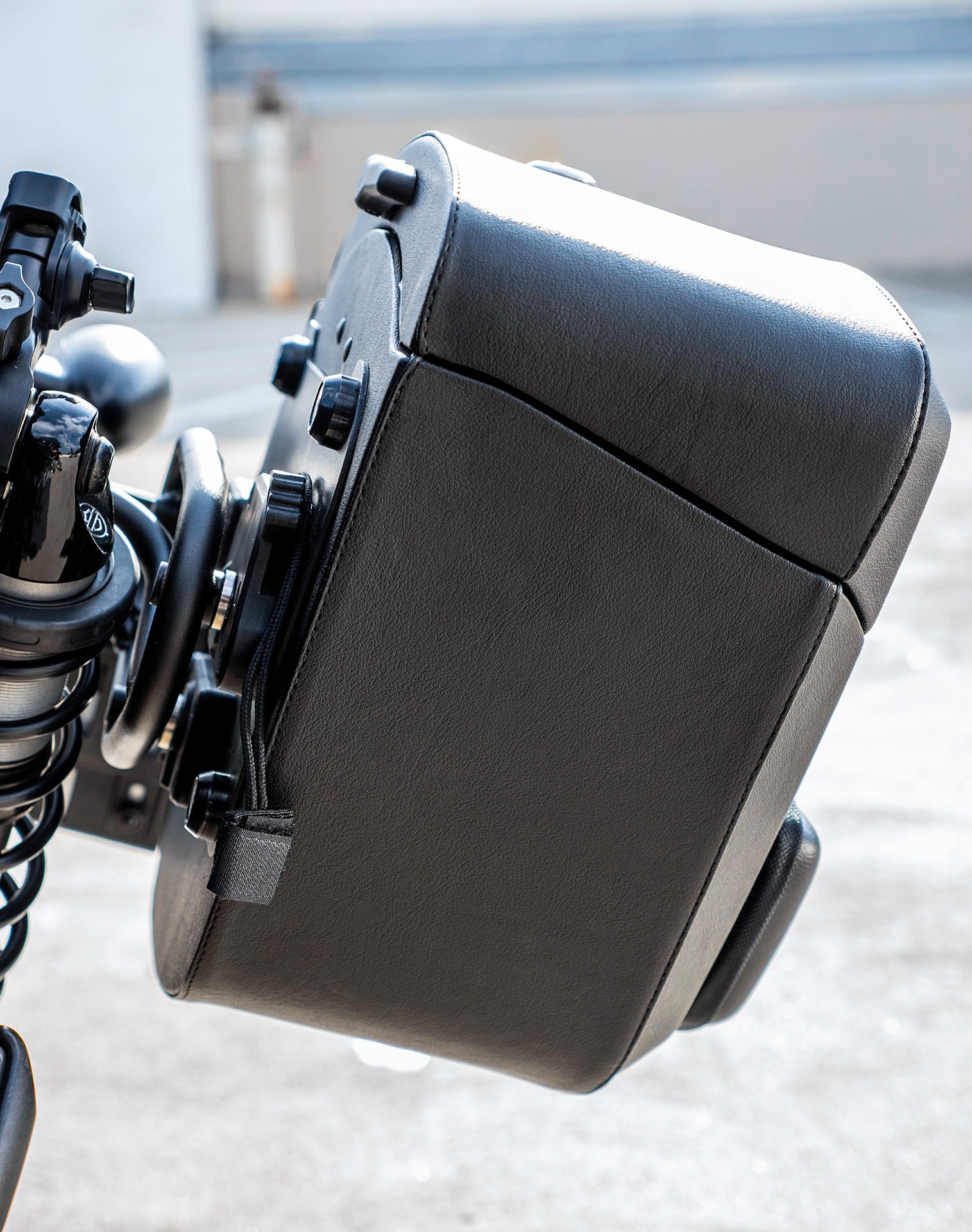 12L - Ironclad Quick Mount Medium Triumph Scrambler 1200 Hard Solo Saddlebag (Left Only) v3