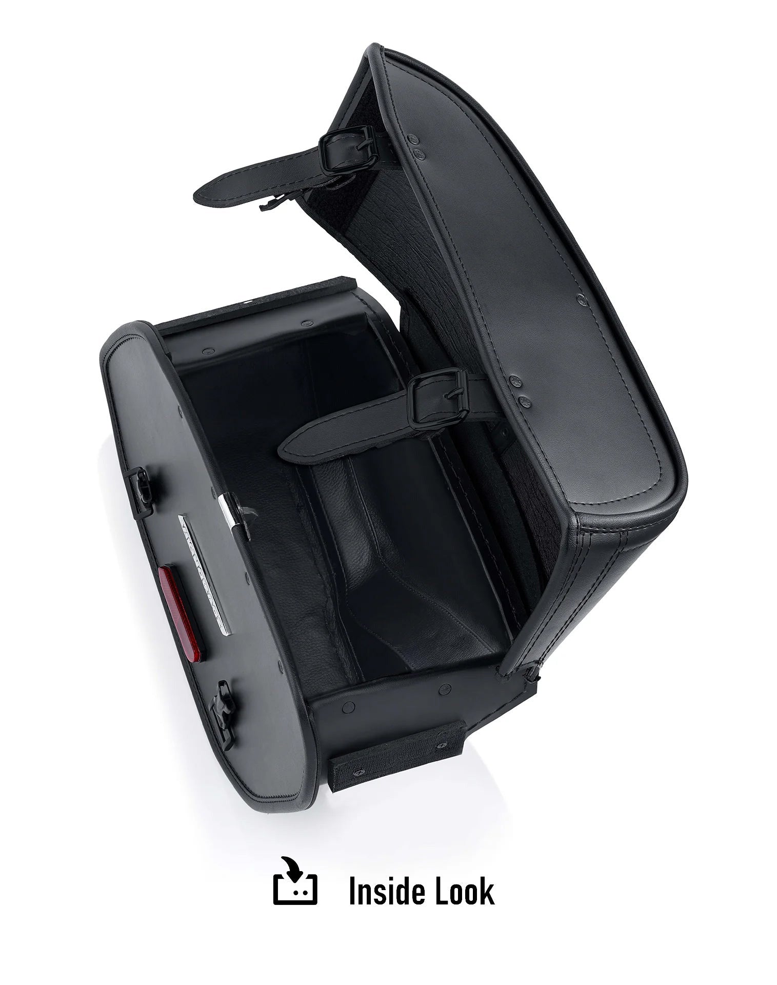 22L - Buckler Quick Mount Medium Shock Cutout Saddlebags for Harley Dyna Low Rider S FXDLS Inside Look