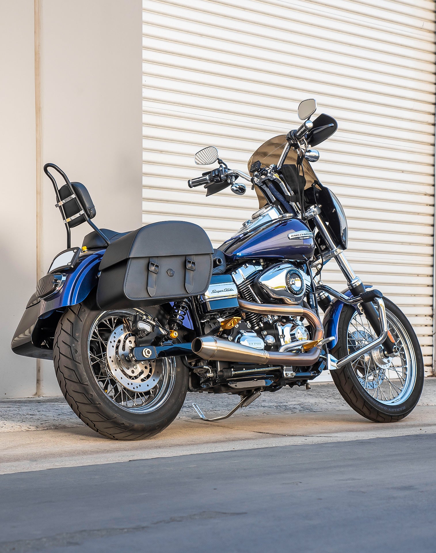 26L - Baelor Large Shock-Cutout Leather Saddlebags for Harley Dyna Super Glide Custom FXDC/I v1