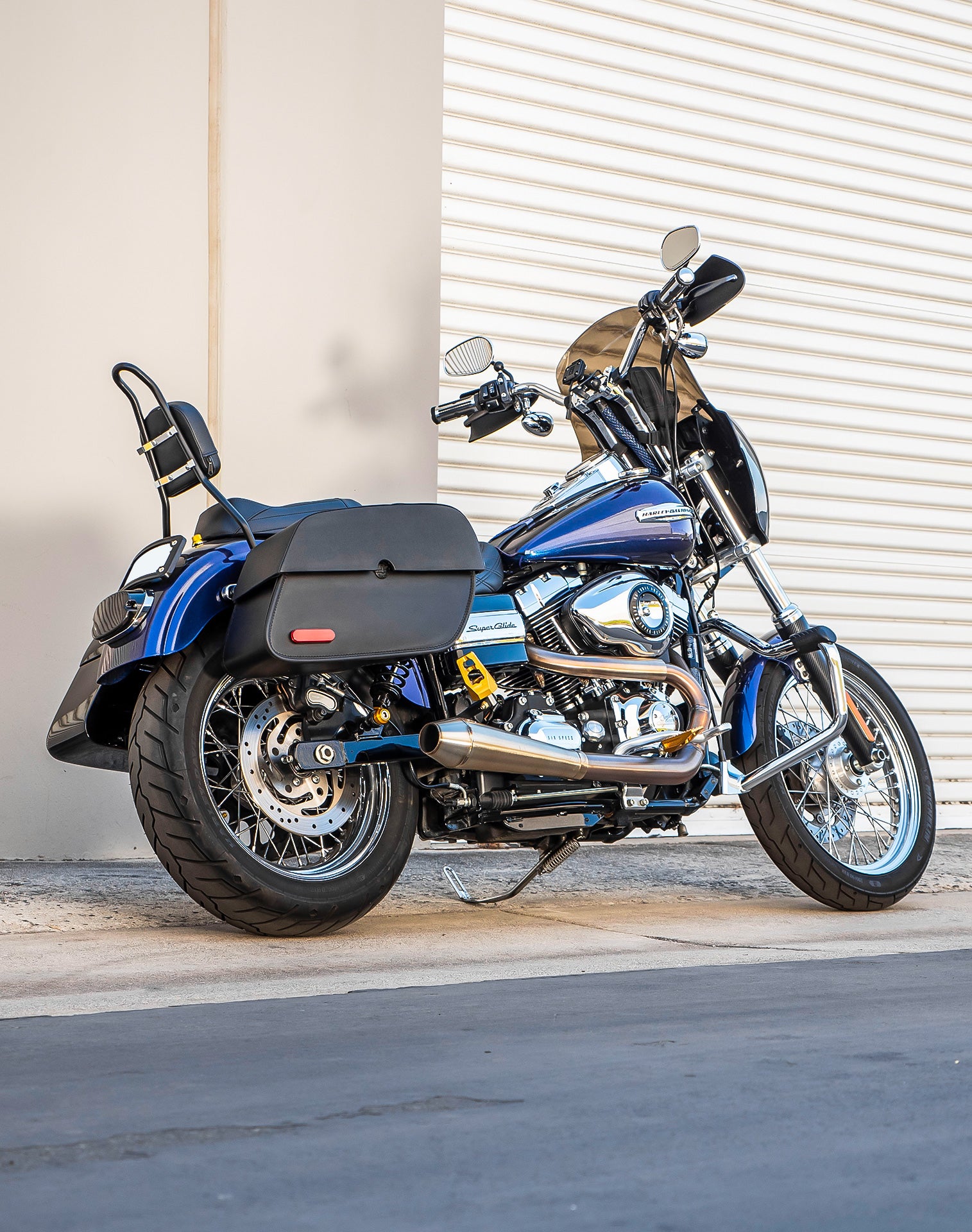 26L - Panzer Large Shock Cutout Leather Saddlebags for Harley Dyna Super Glide FXD/I v1