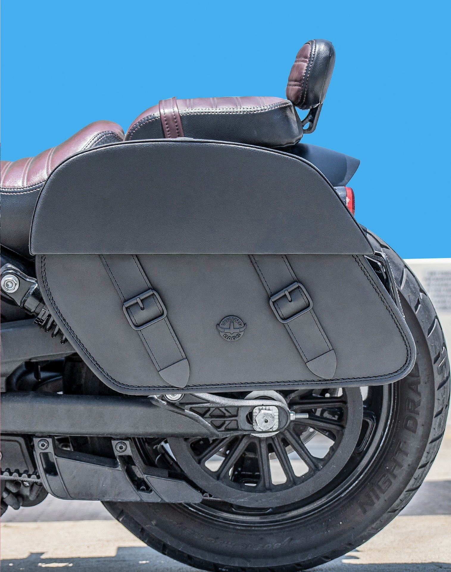 28L - Baelor Medium Quick Mount Indian Scout Bobber Motorcycle Saddlebags