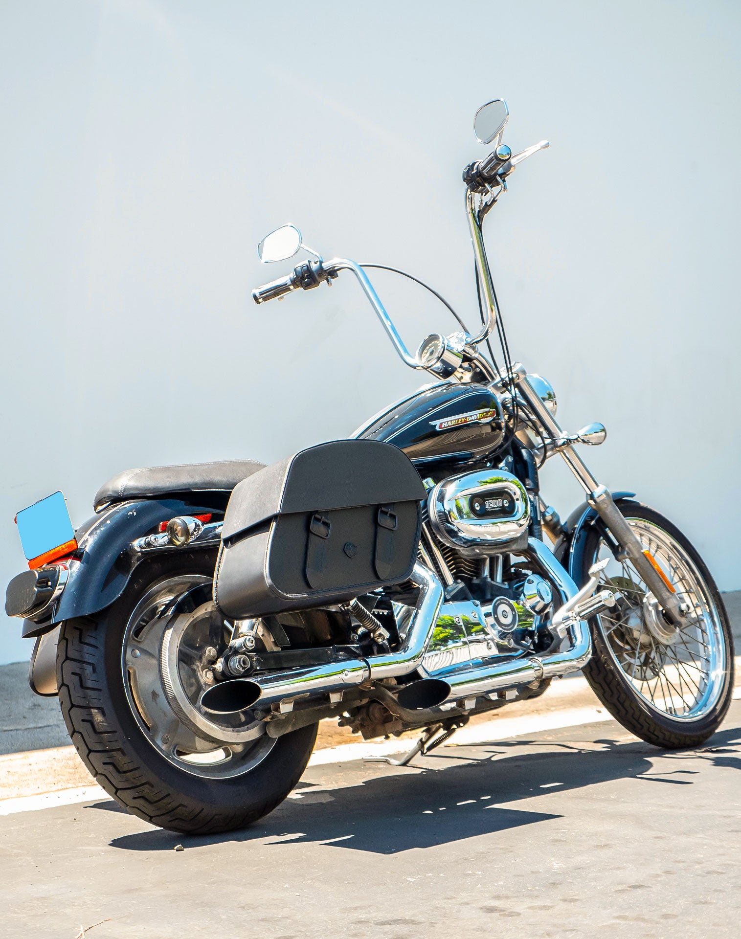 28L - Baelor Medium Quick Mount Motorcycle Saddlebags For Harley Sportster 1200 Custom XL1200C/XLH1200C v1