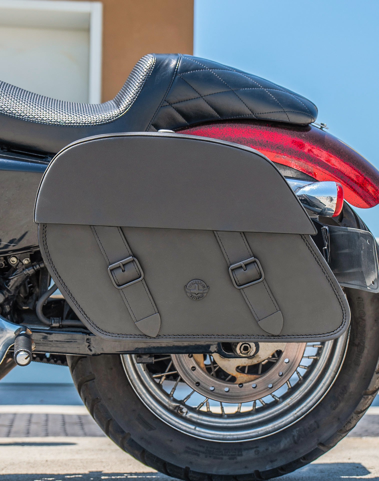 28L - Baelor Medium Quick Mount Motorcycle Saddlebags For Harley Sportster Seventy Two XL1200V v2