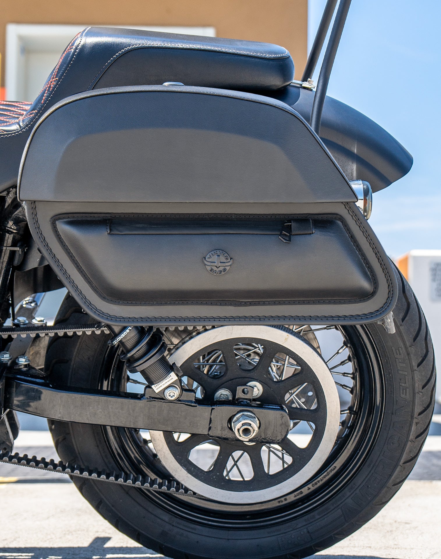 28L - Pantheon Medium Quick Mount Motorcycle Saddlebags For Harley Davidson Dyna Street Bob FXDB/I Lifestyle