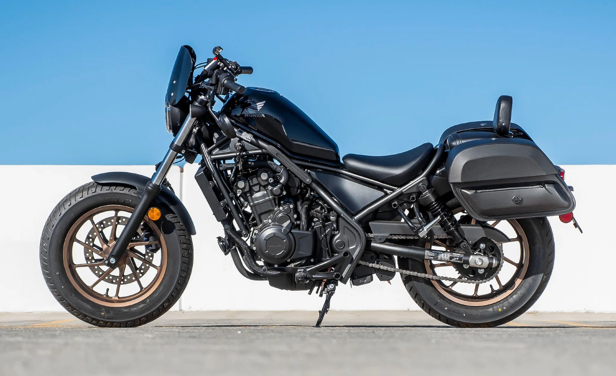 28L - Pantheon Medium Quick Mount Honda Rebel 500 Motorcycle Saddlebags @expand