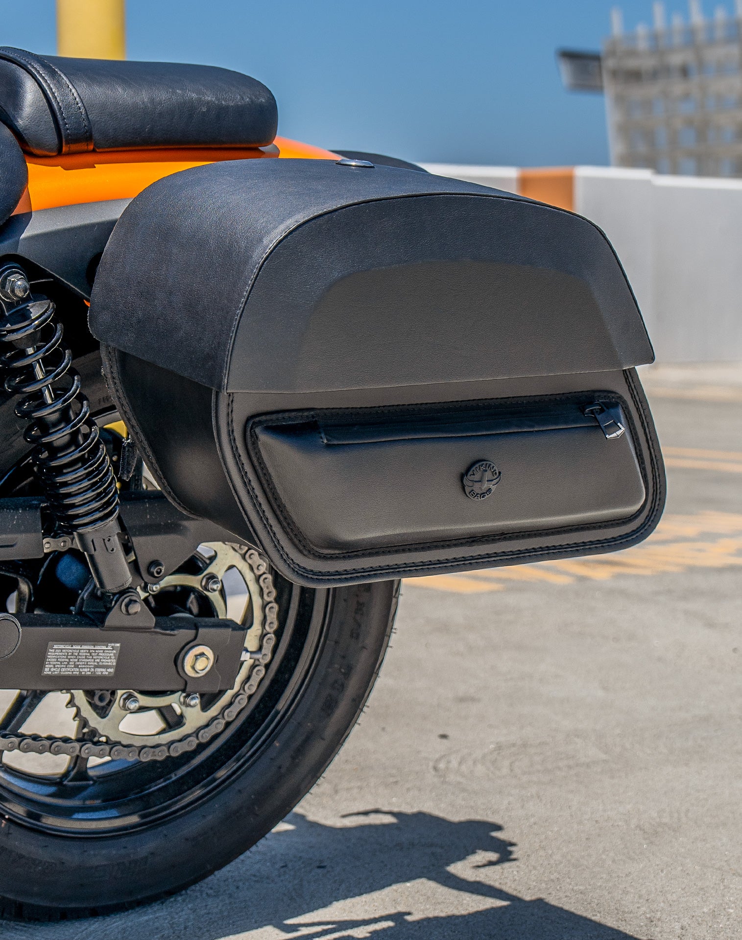 28L - Pantheon Medium Quick Mount Kawasaki Eliminator 450 Motorcycle Saddlebags v3