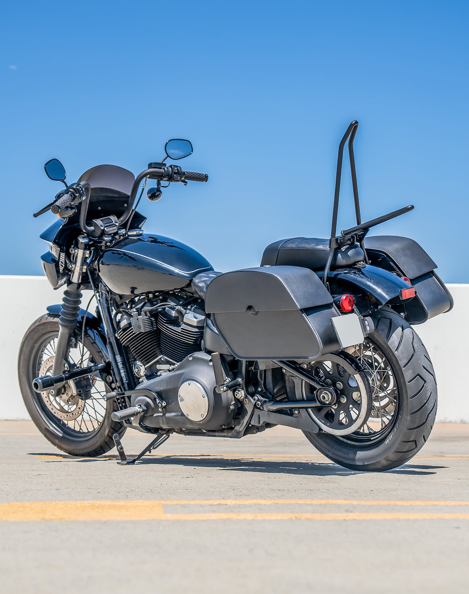 28L - Panzer Medium Quick Mount Leather Saddlebags For Harley Softail Street Bob FXBB/S Lifestyle