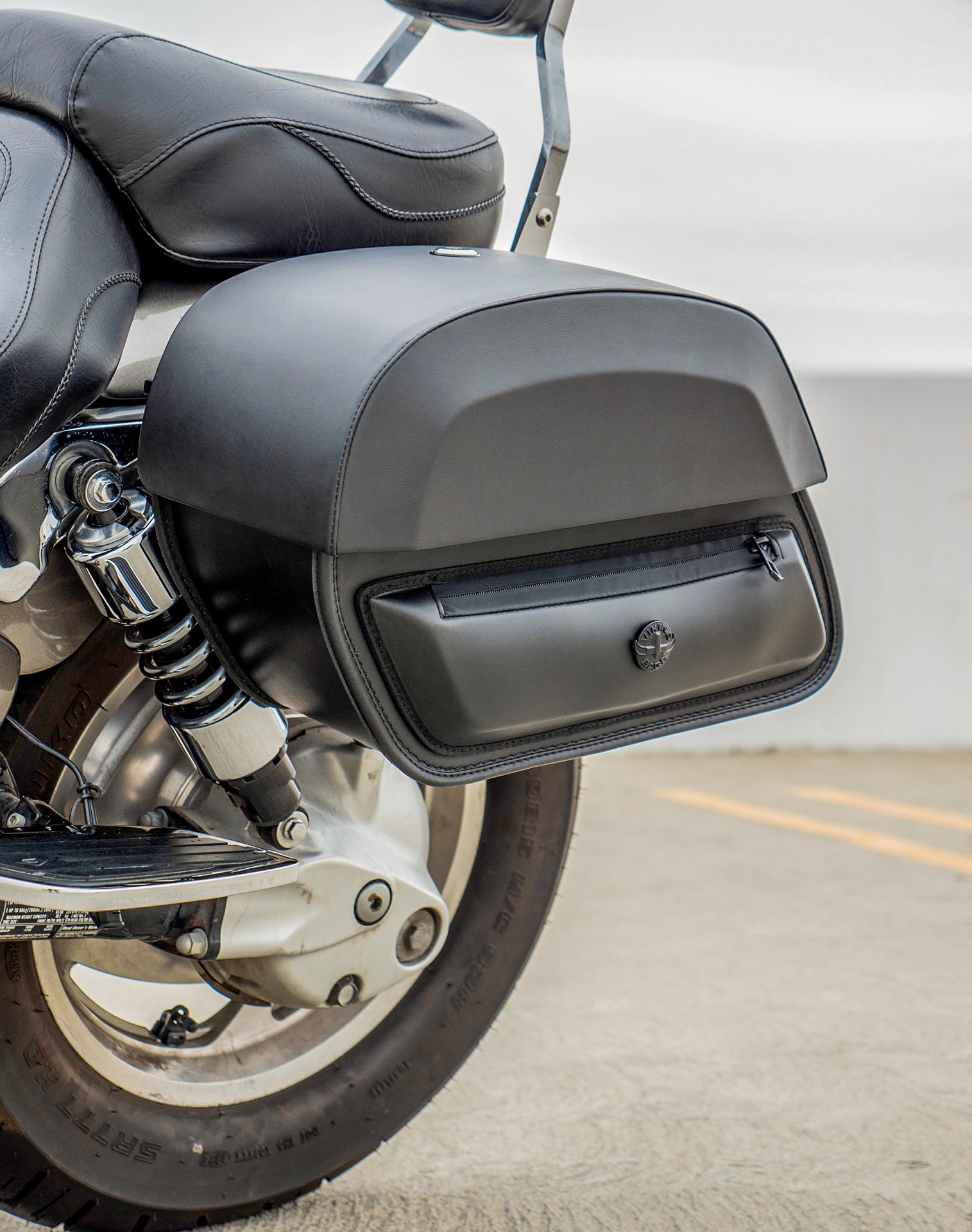 28L - Pantheon Medium Honda VTX 1300 C Leather Motorcycle Saddlebags v3