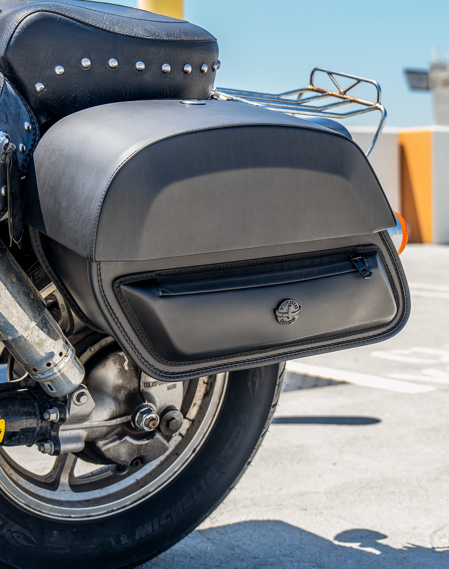 28L - Pantheon Medium Honda Shadow 1100 Spirit Leather Saddlebags v3