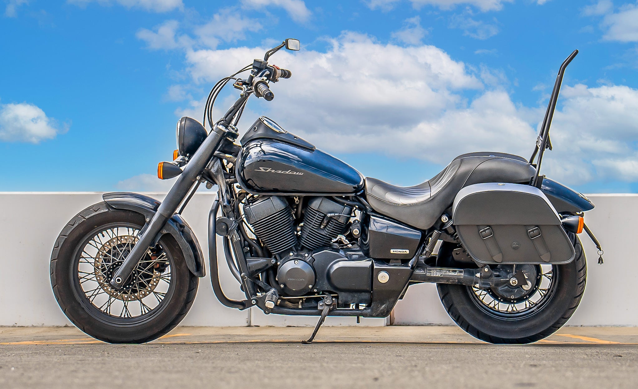 28L - Baelor Medium Quick Mount Honda 750 Shadow Phantom Motorcycle Saddlebags @expand