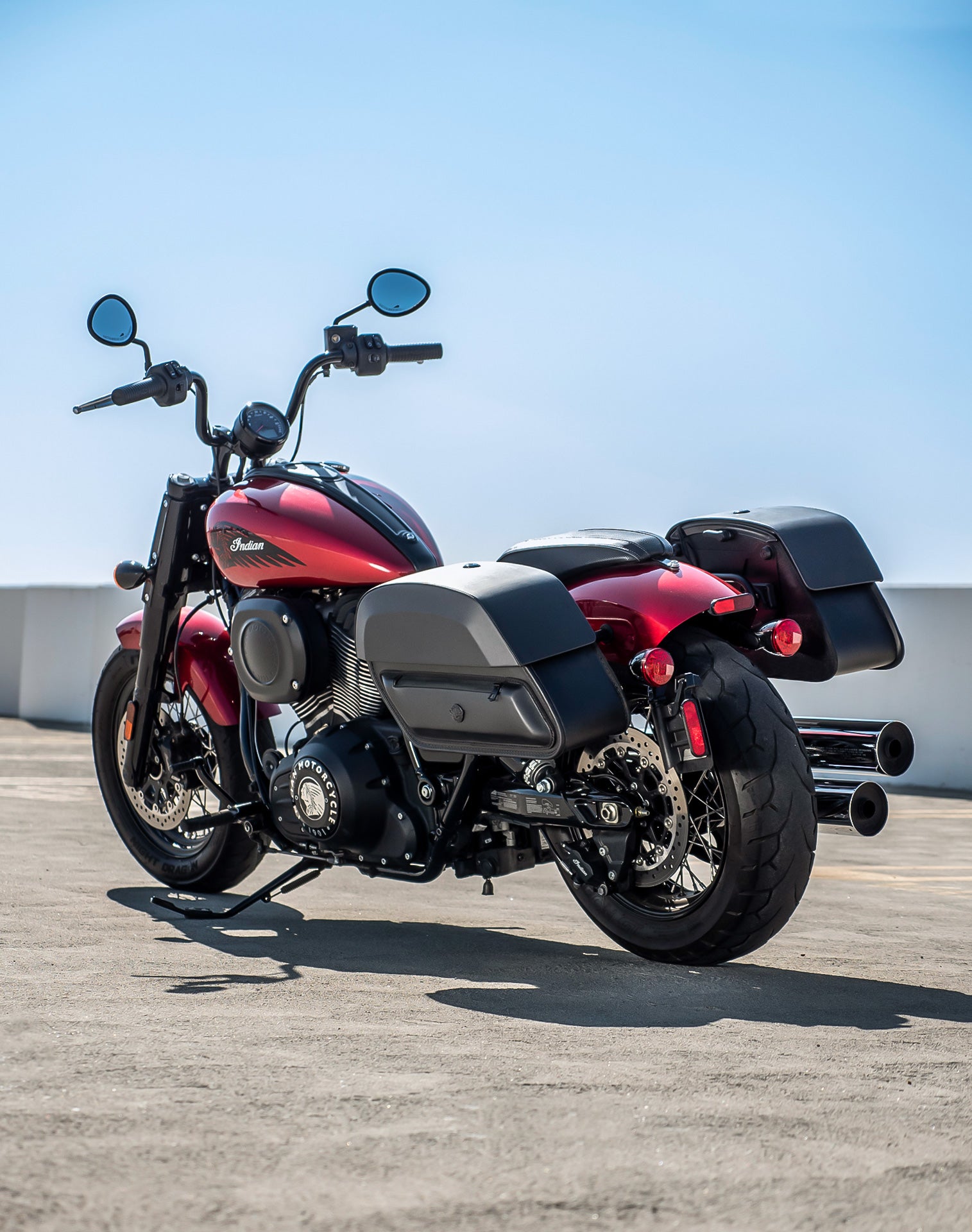 28L - Pantheon Medium Quick-Mount Indian Super Chief Motorcycle Saddlebags v1