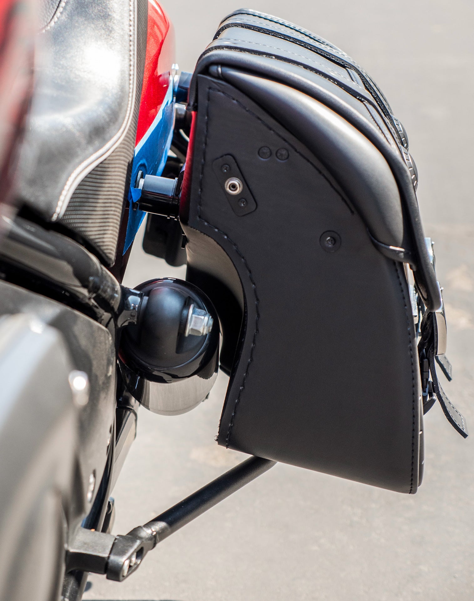 34L - ArrowHead Large Indian Super Chief Dark Horse Motorcycle Saddlebags Lifestyle